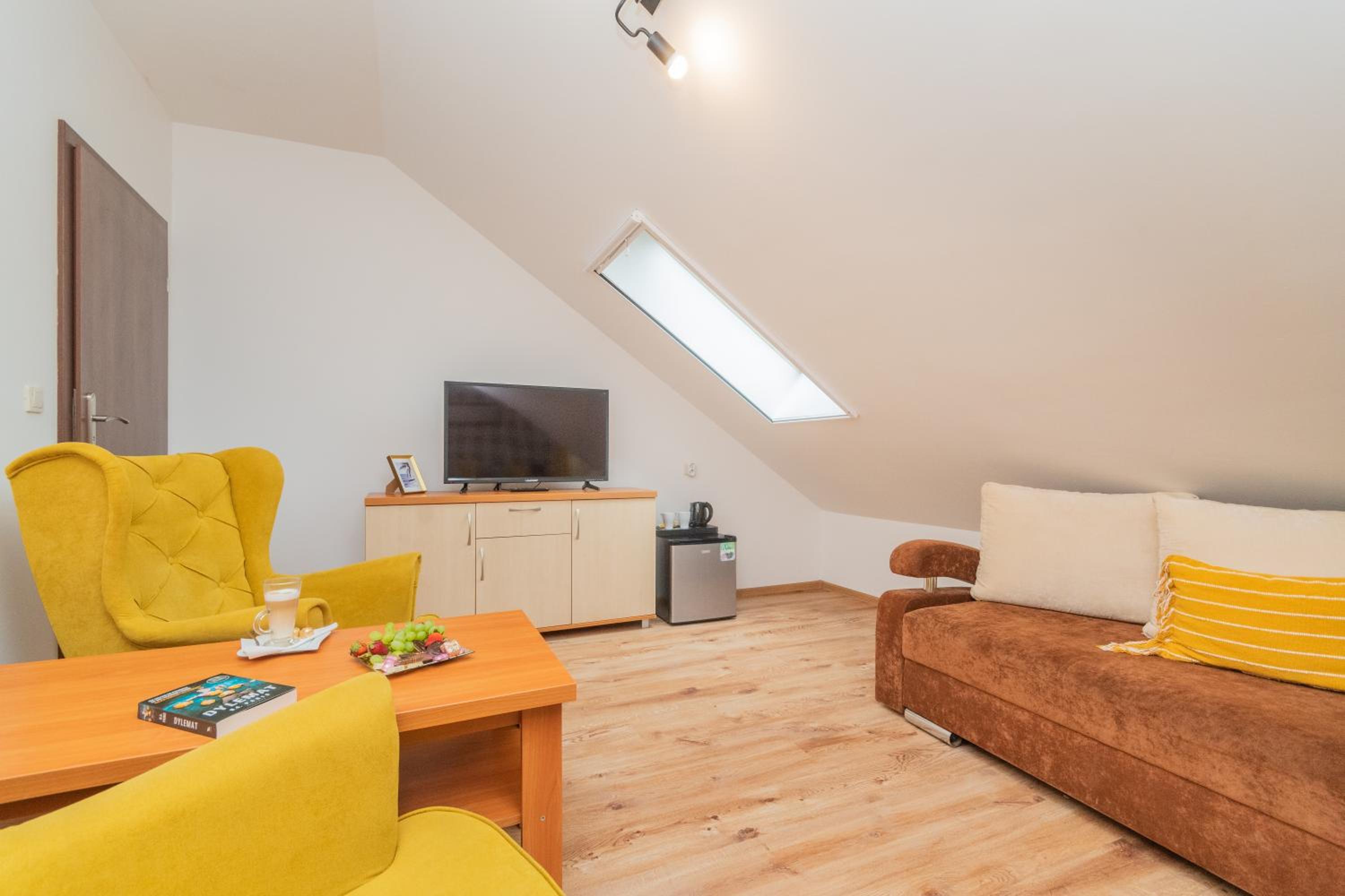 Quadruple Room with Balcony photo 2