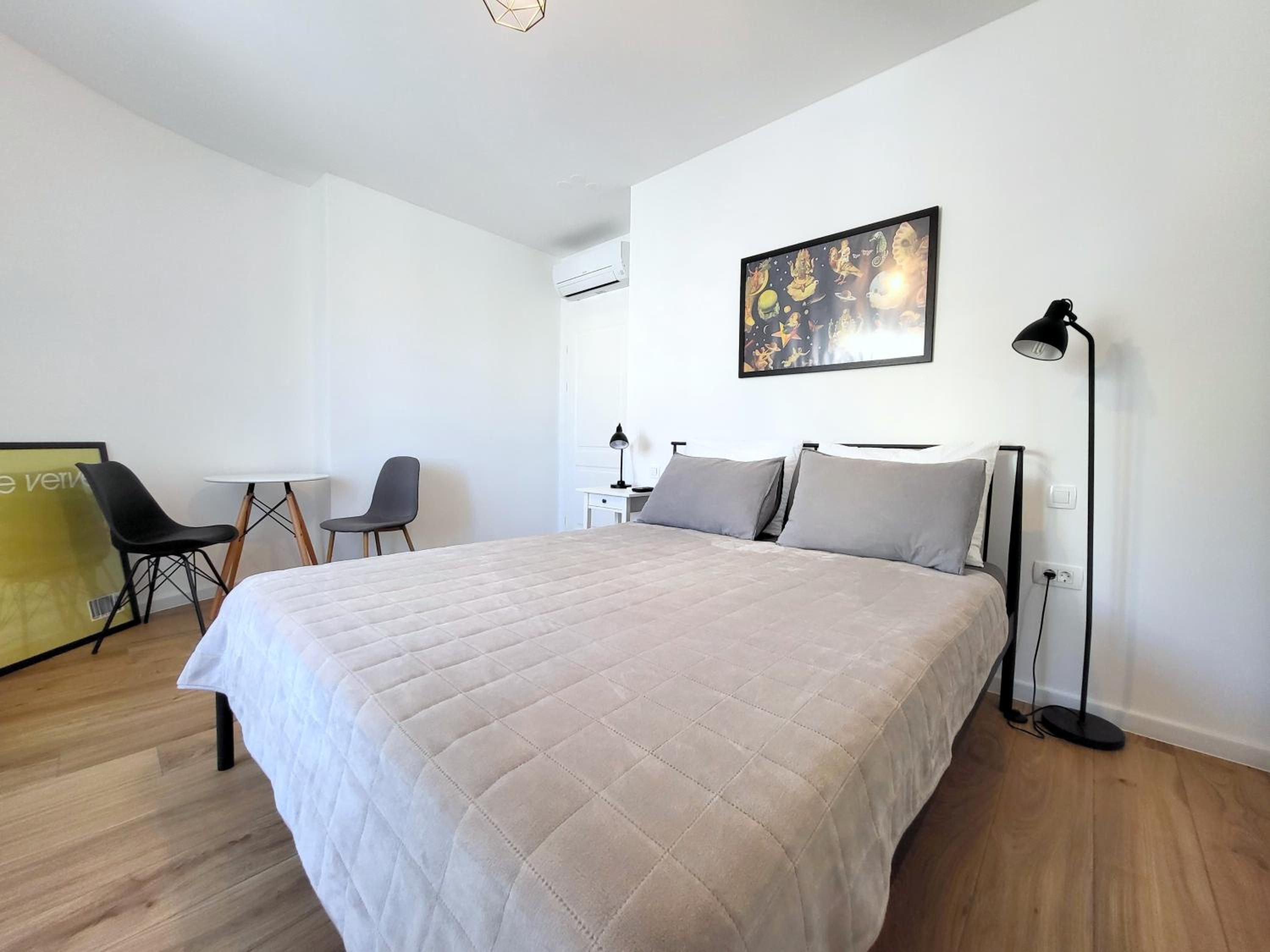 King Room