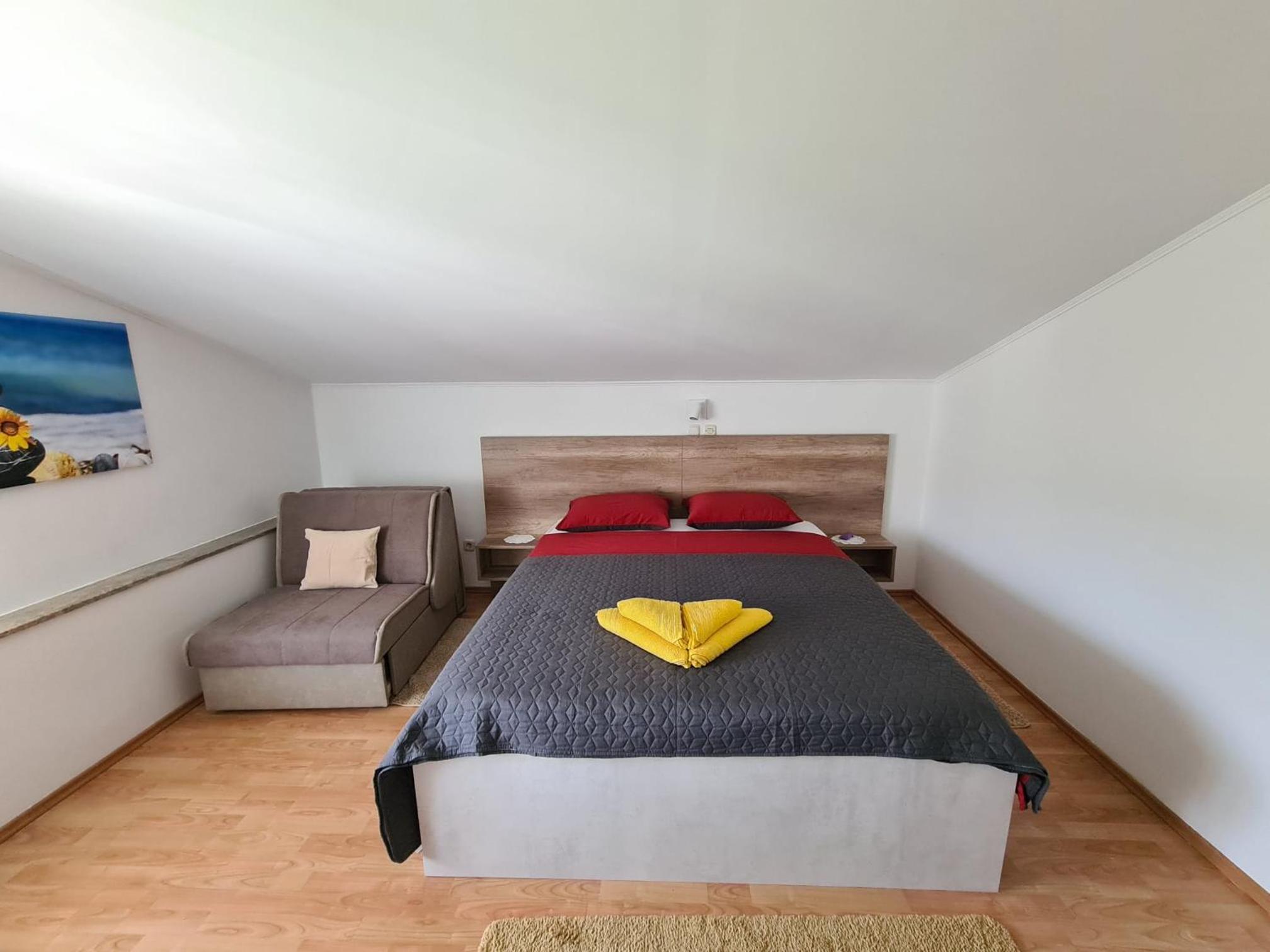 Two-Bedroom Apartment with Sea View photo 2