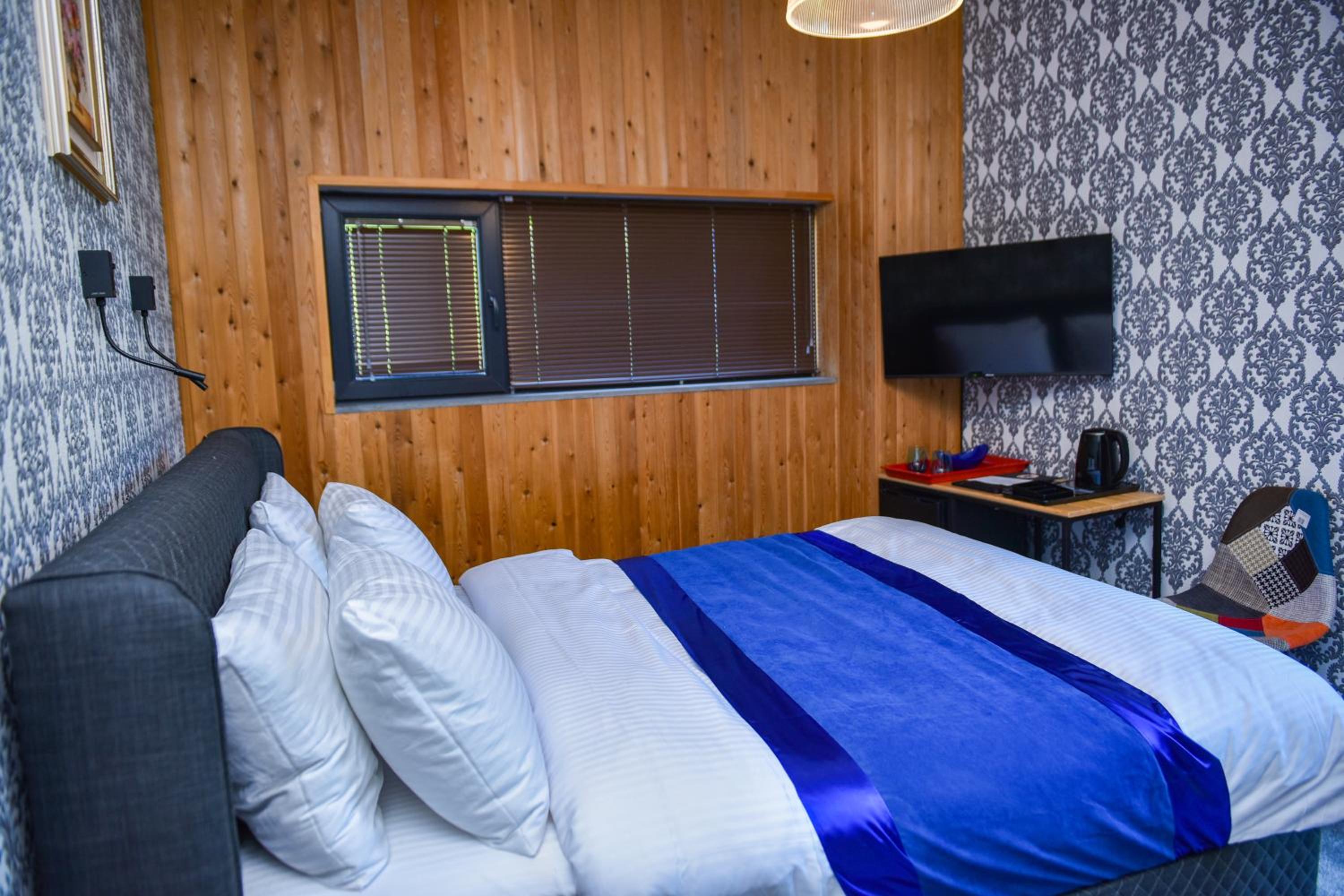Standard Double Room photo 2