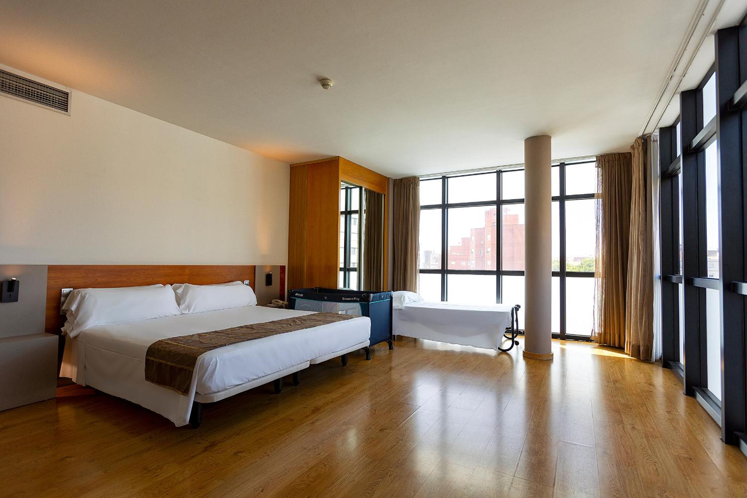 Superior Double Room - Photo 2