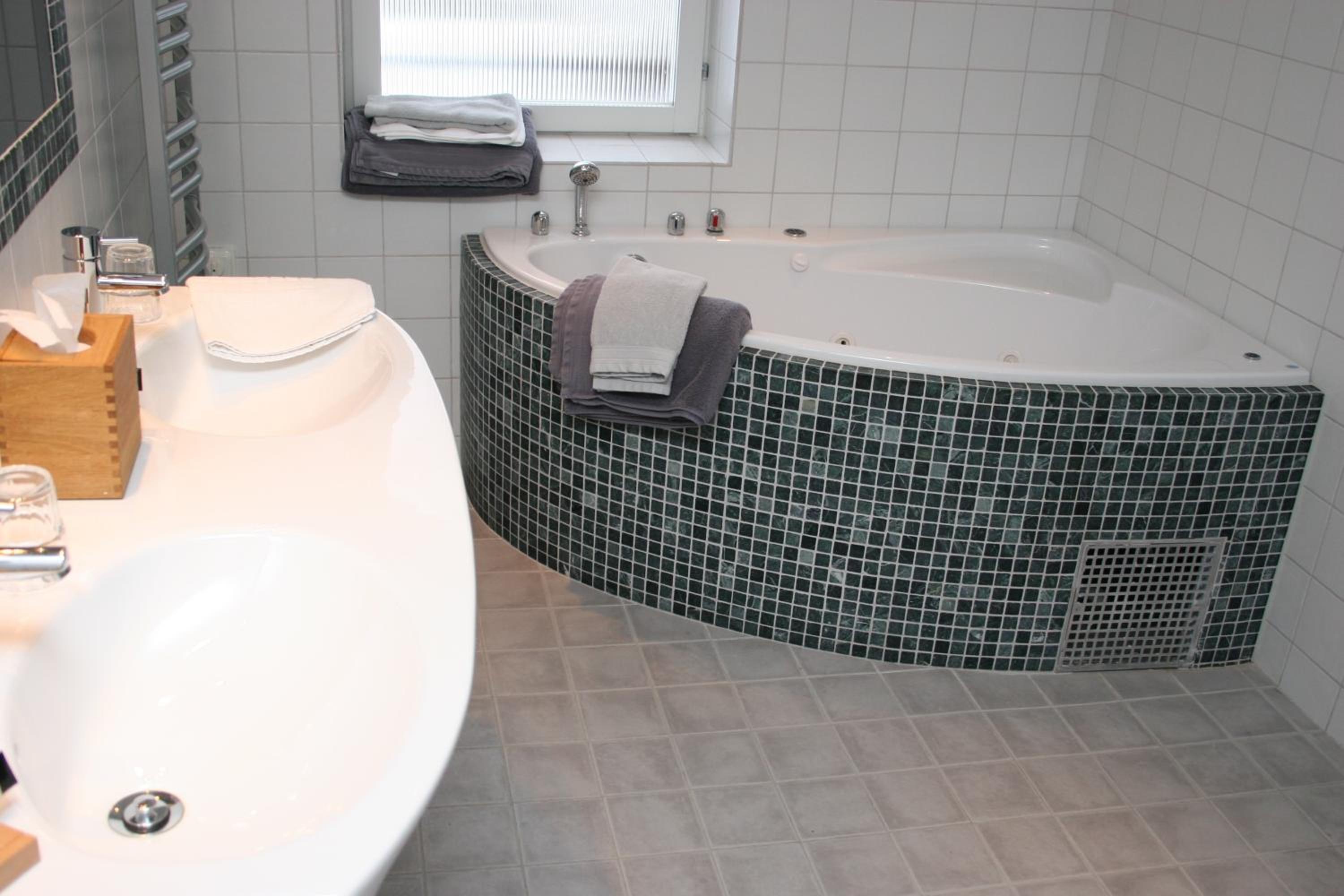Junior Suite - Photo 11