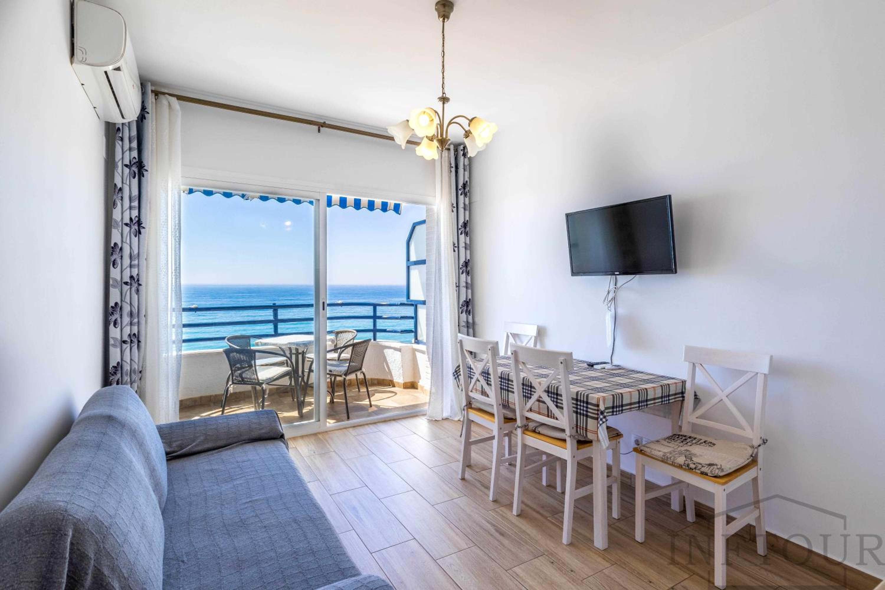 Apartamento con vista al mar
