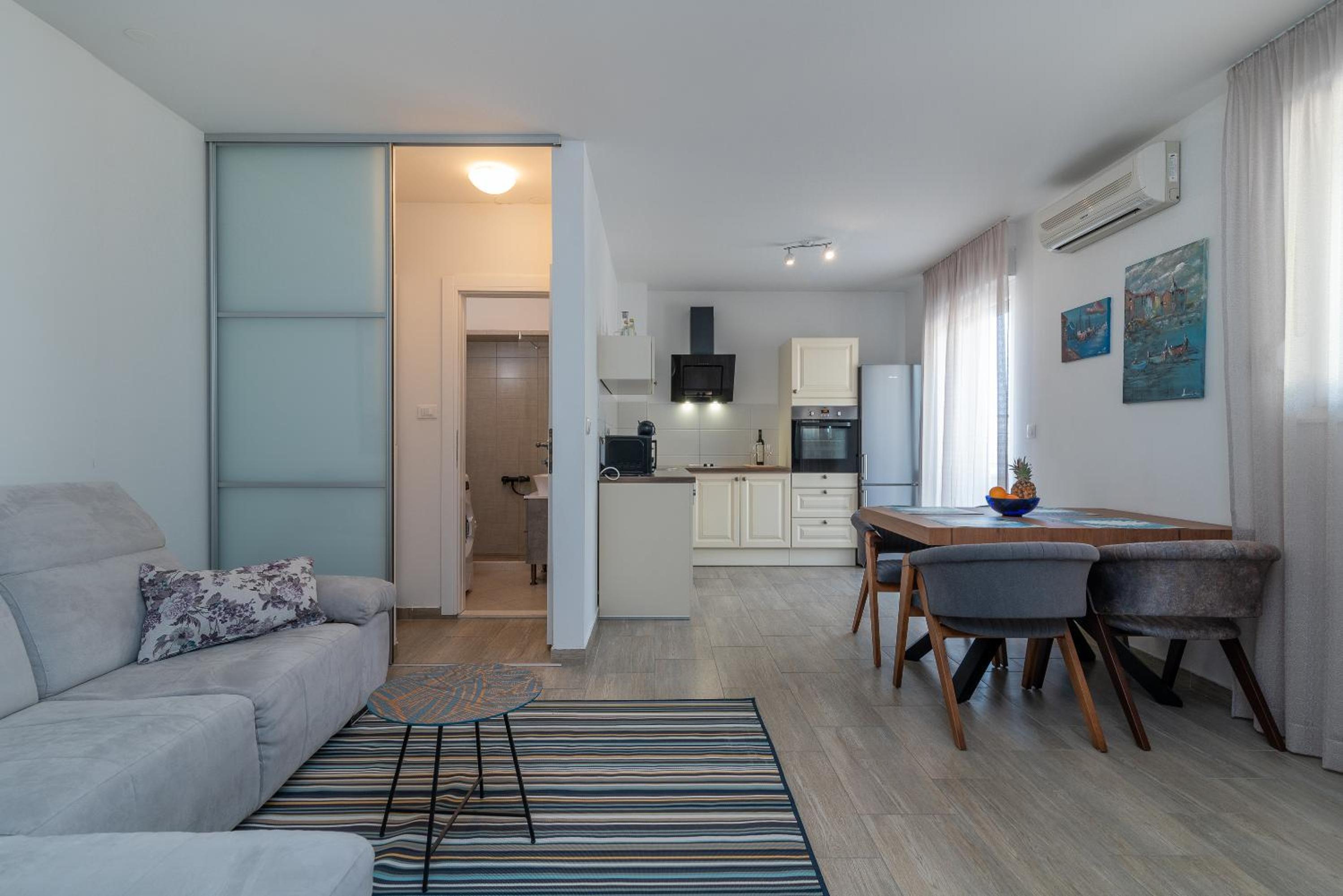 Two-Bedroom Apartment with Balcony and Sea View