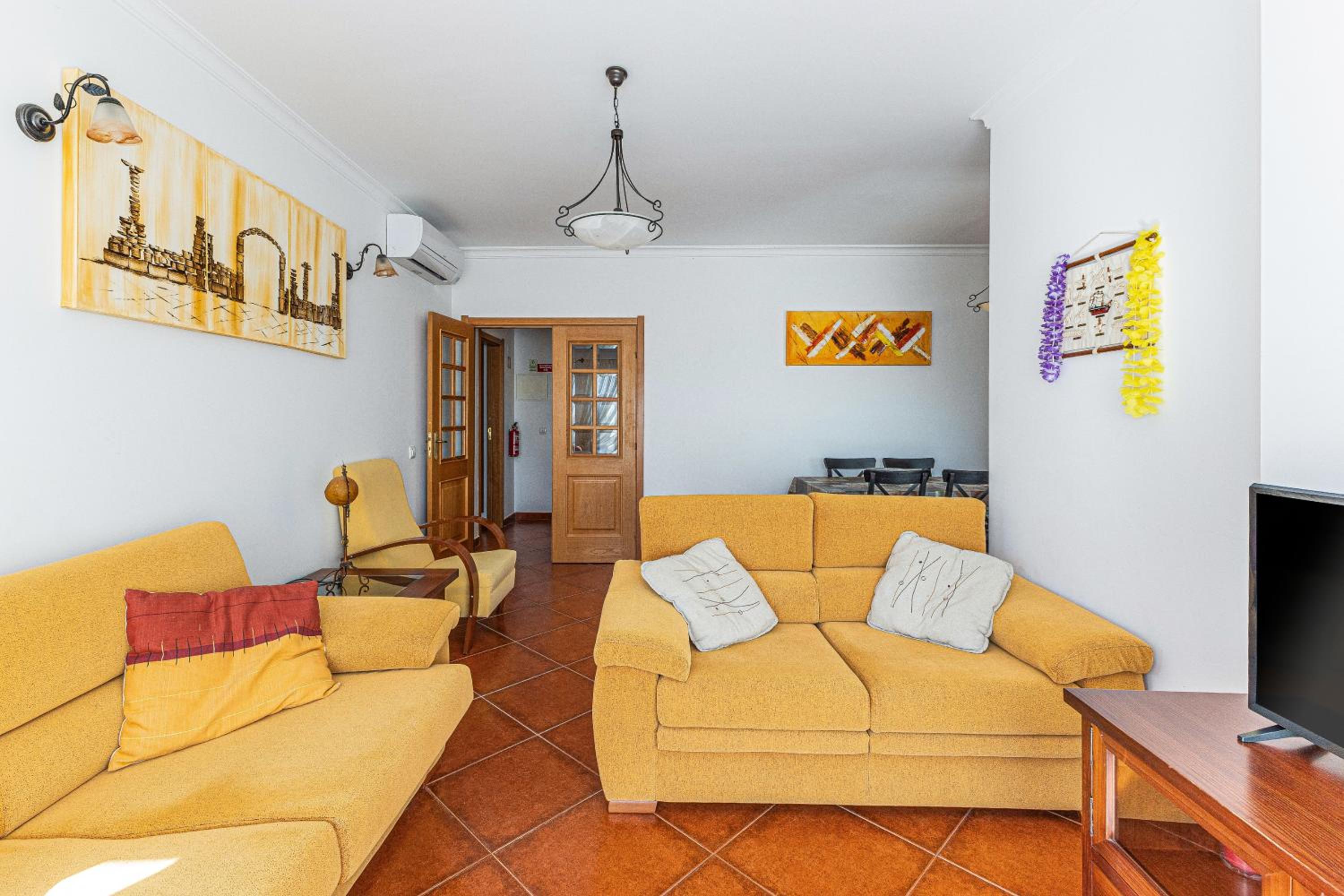 Apartment photo 1