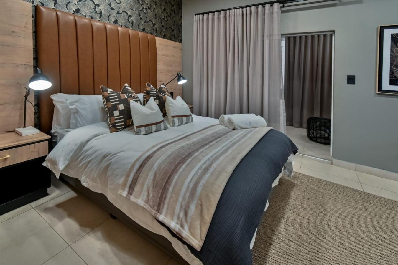 Superior Suite - Photo 1