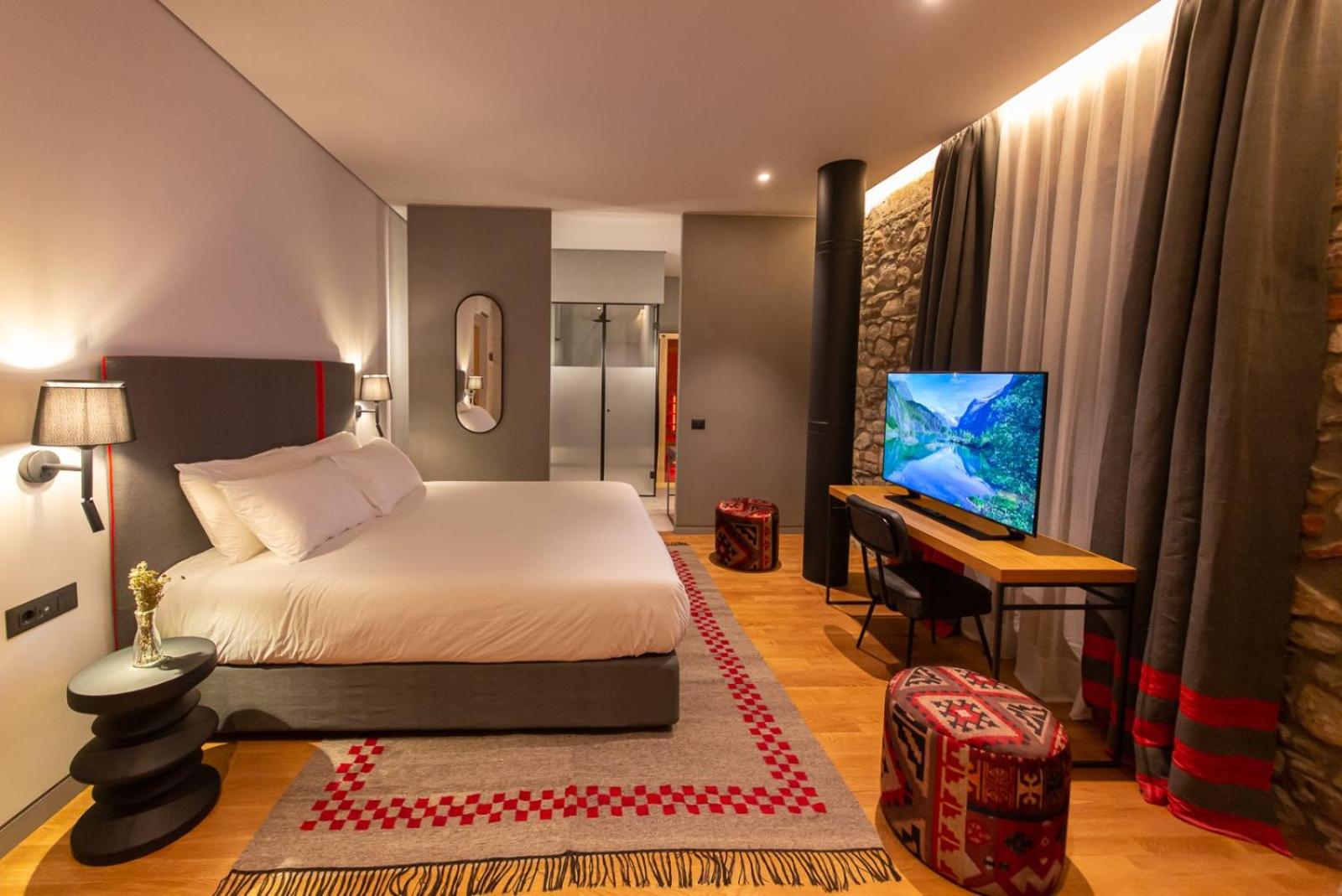 King Suite with Balcony