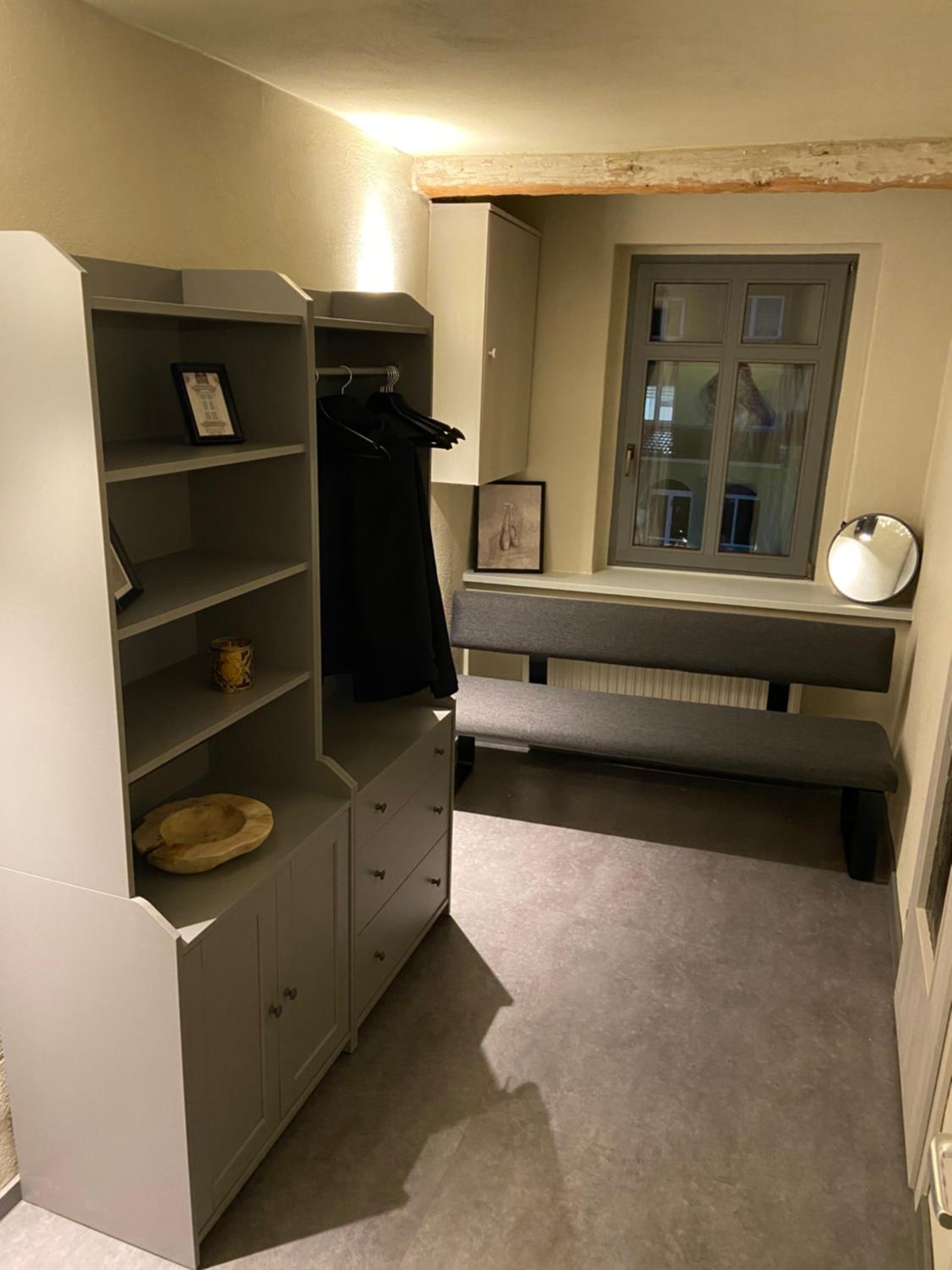Three-Bedroom Apartment photo 1