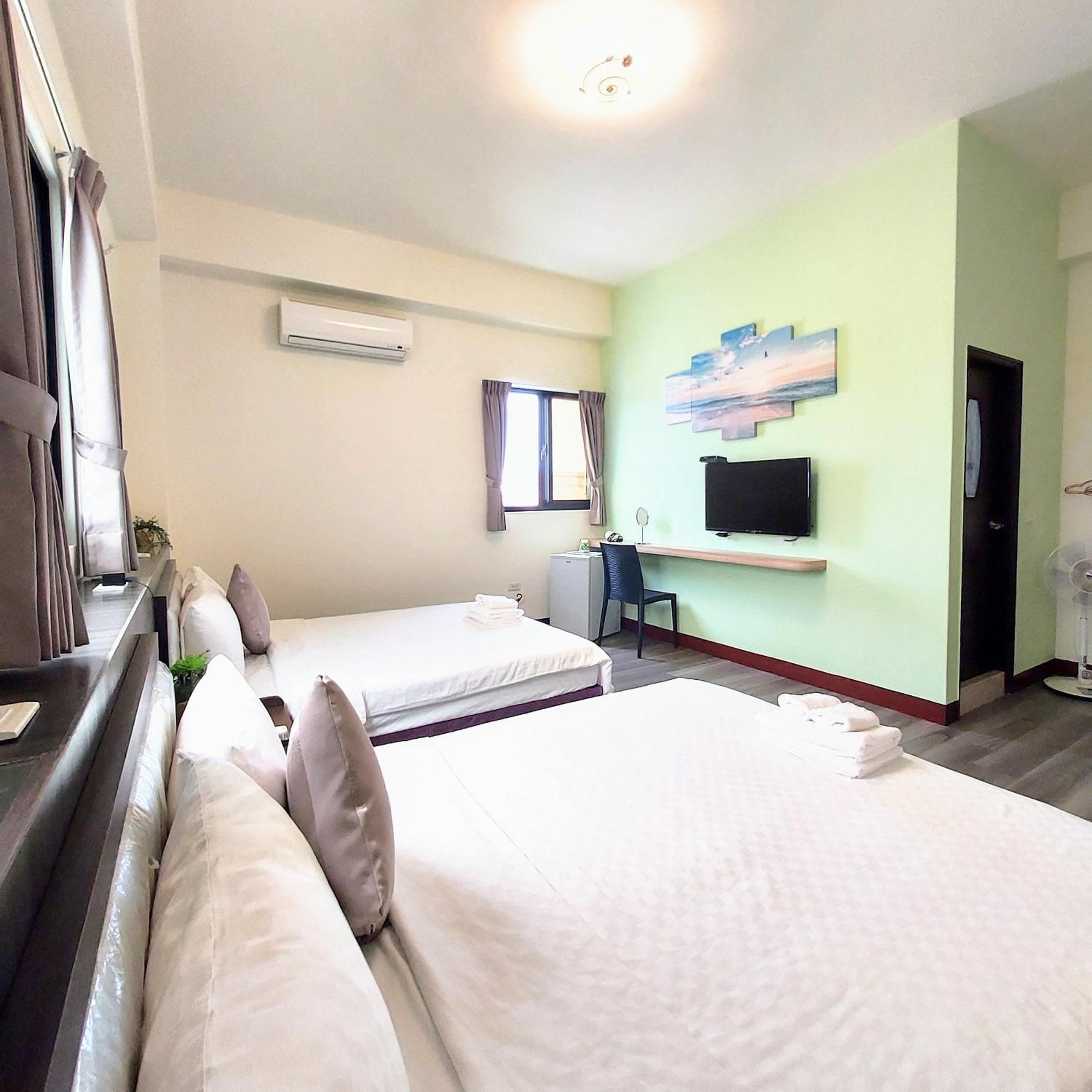 Standard Quadruple Room