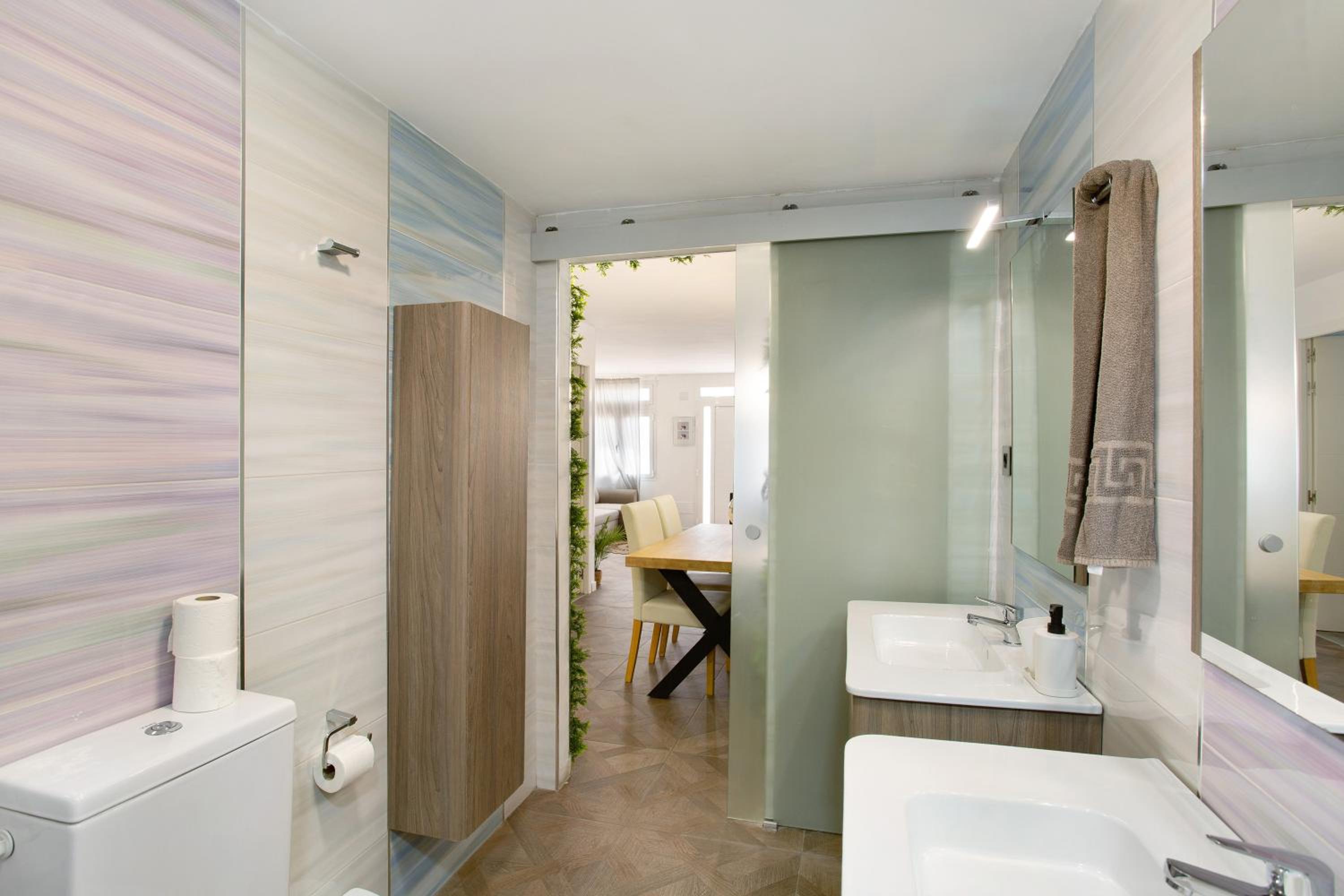 Two-Bedroom Superior Apartment photo 2