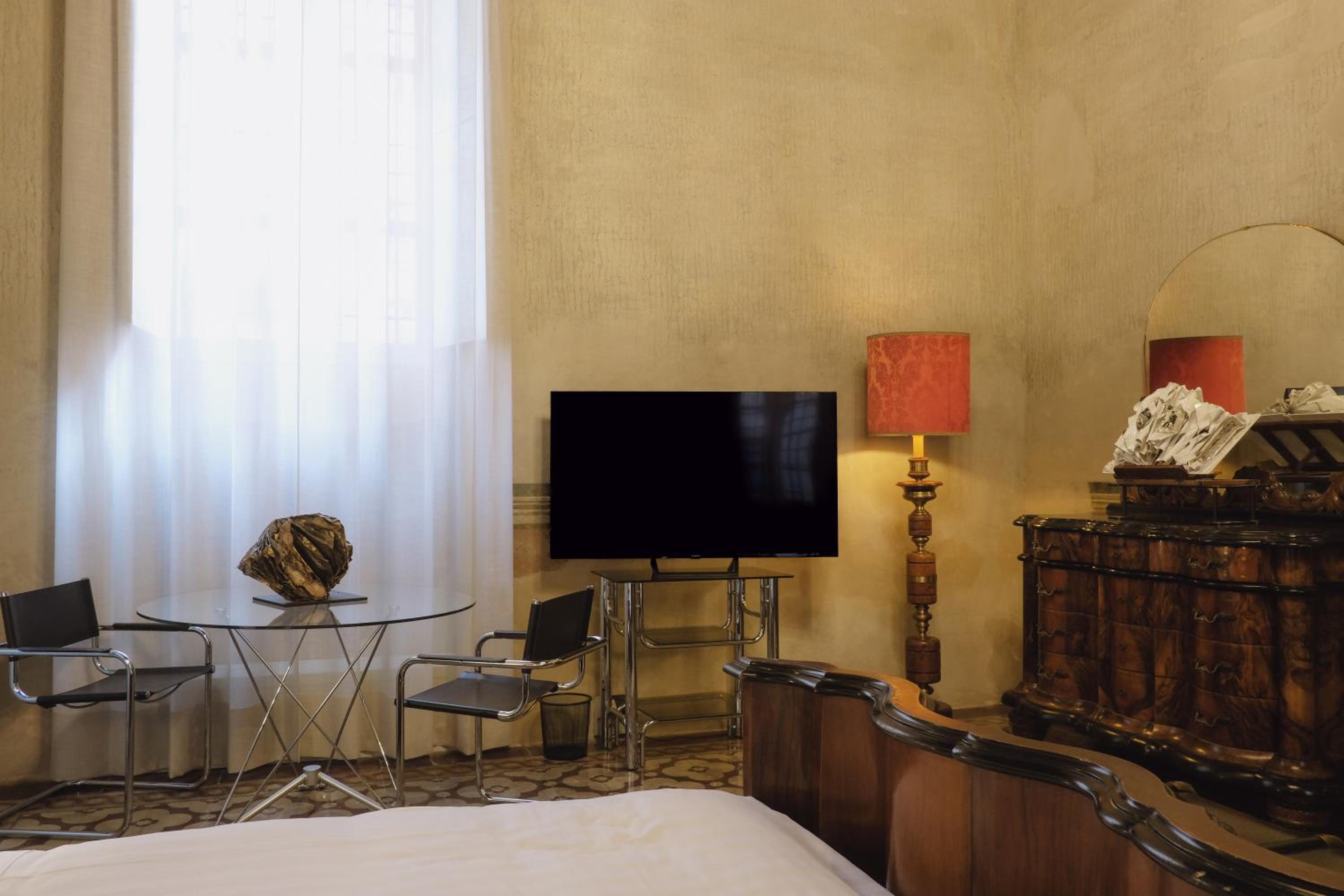 Superior Double Room - Photo 4