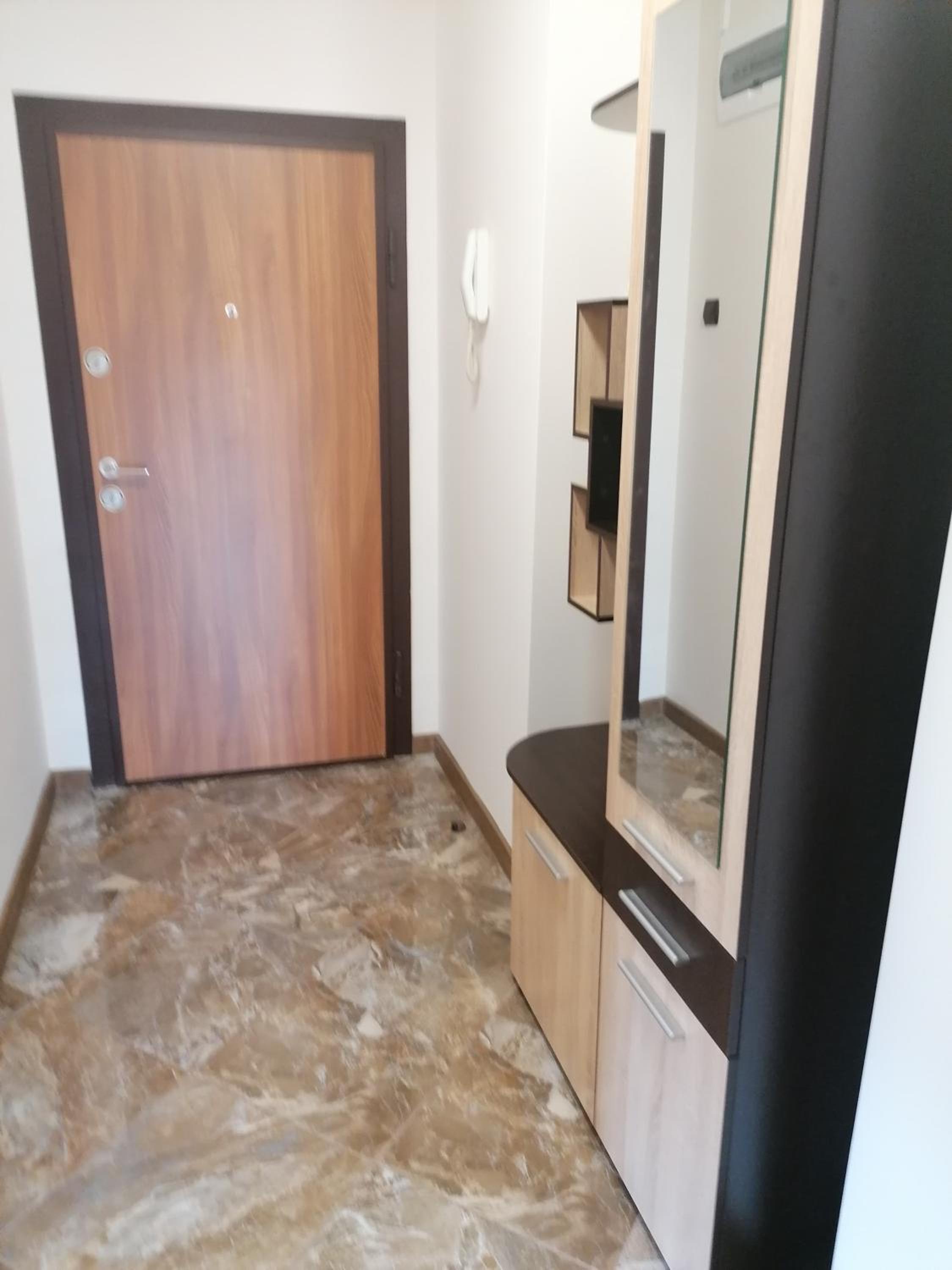 Three-Bedroom Apartment - Photo 22