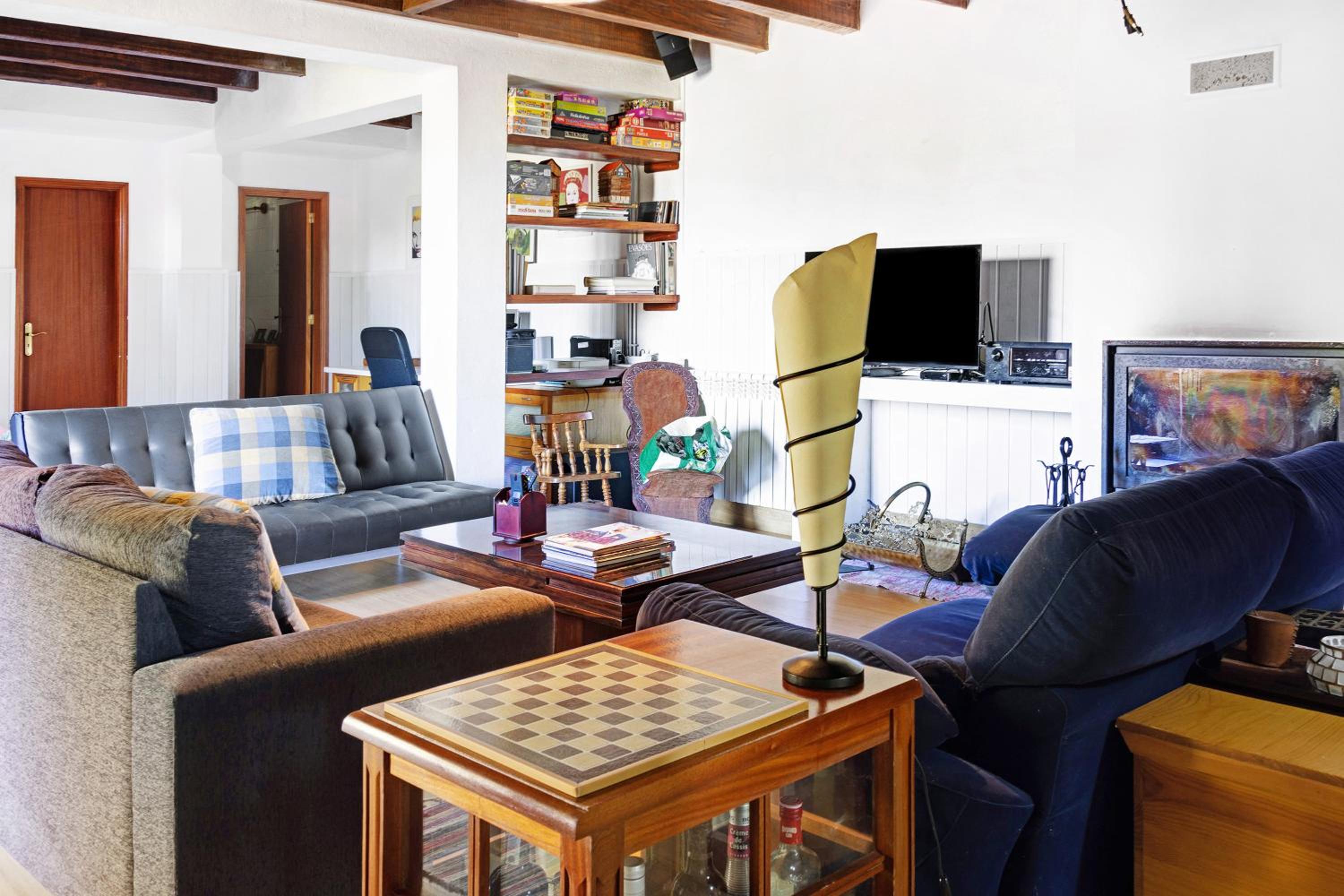 Three-Bedroom House photo 2