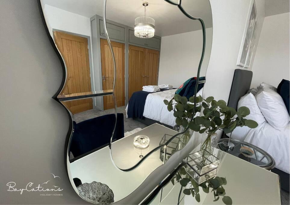 Spacious and Stylish Four-Bedroom House photo 1