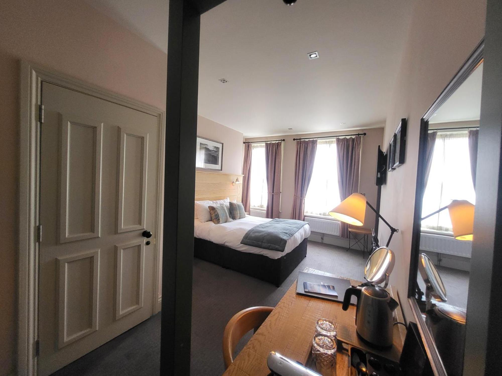 Double Room - Photo 1