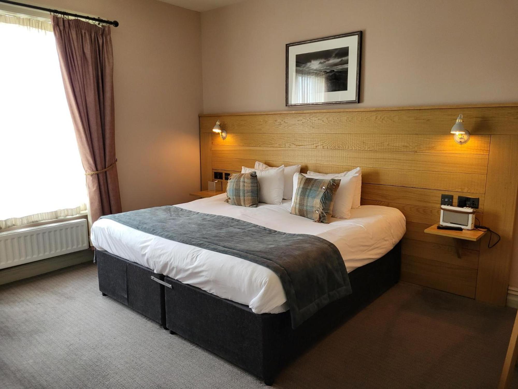 Deluxe Double or Twin Room photo 2