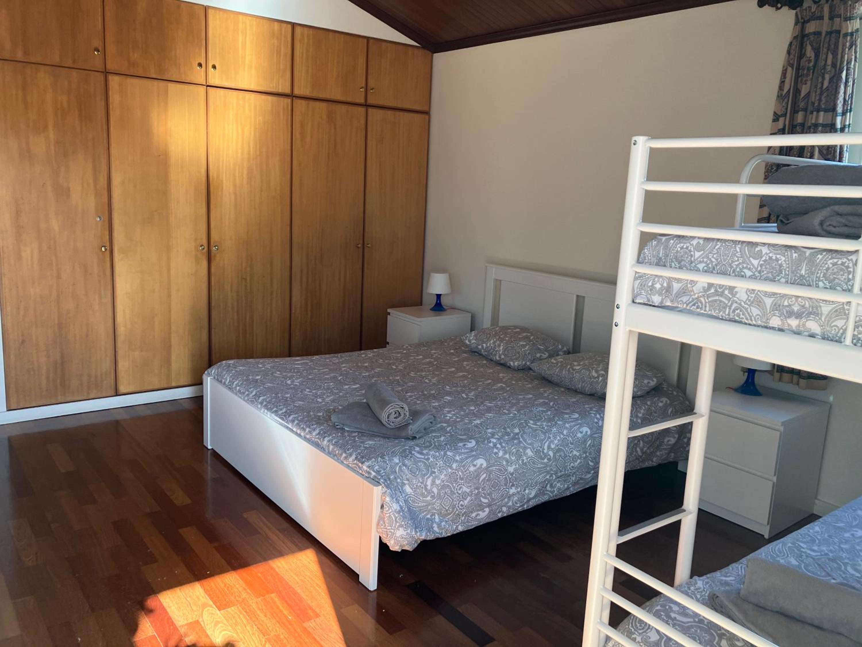 Three-Bedroom House - Photo 22