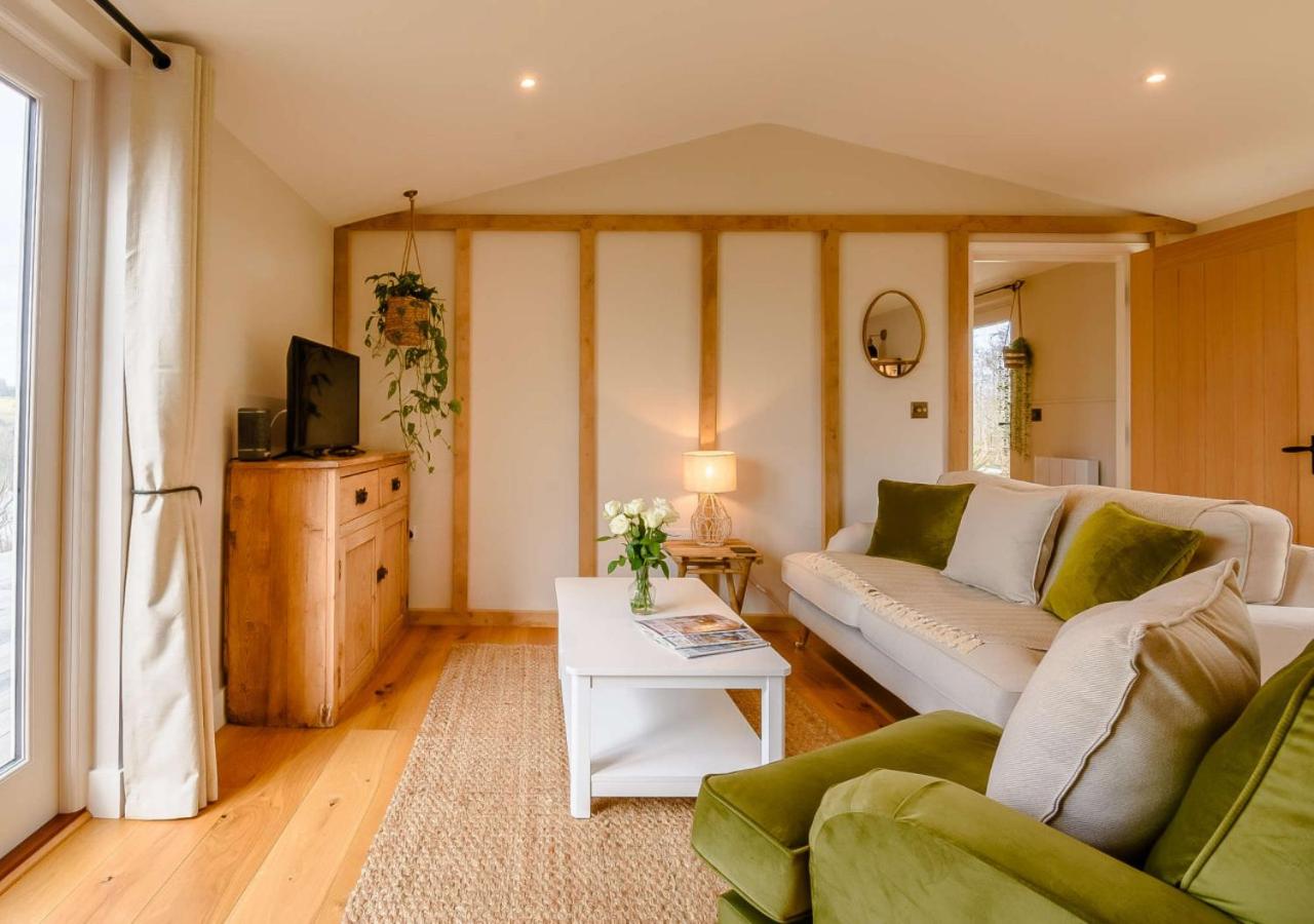 One-Bedroom House photo 3