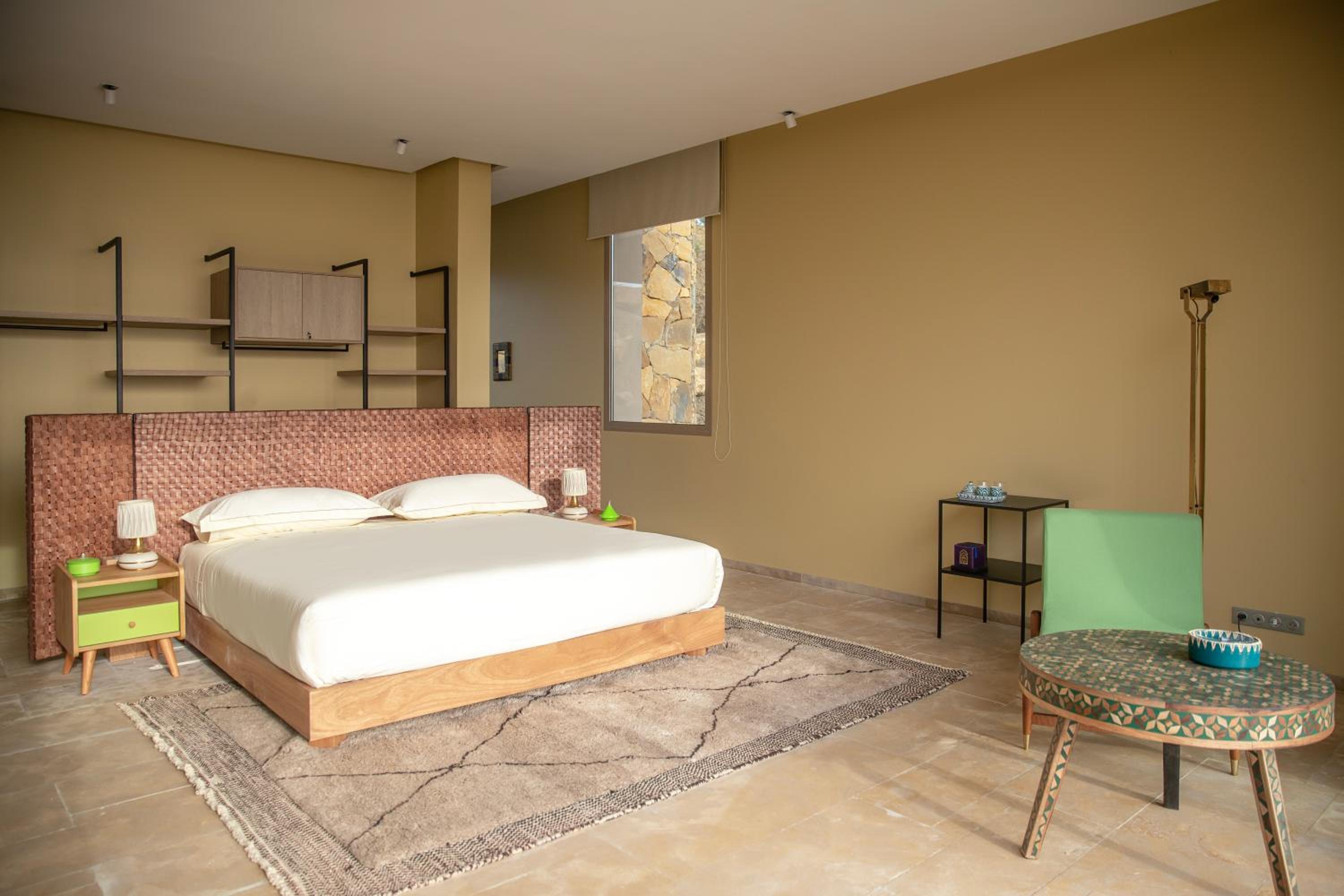 Sirine Pool Suite with Ocean View - Photo 21