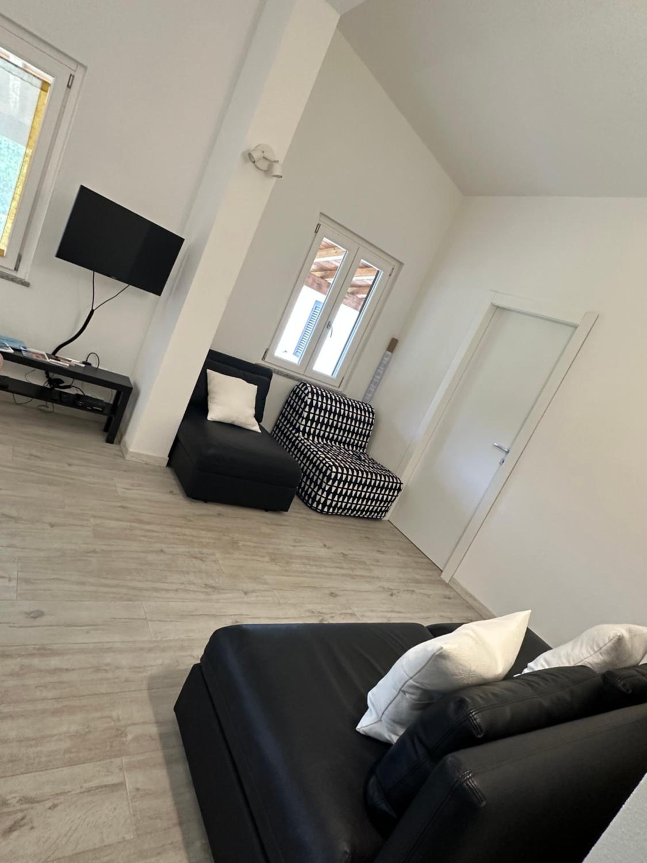 Three-Bedroom House photo 1