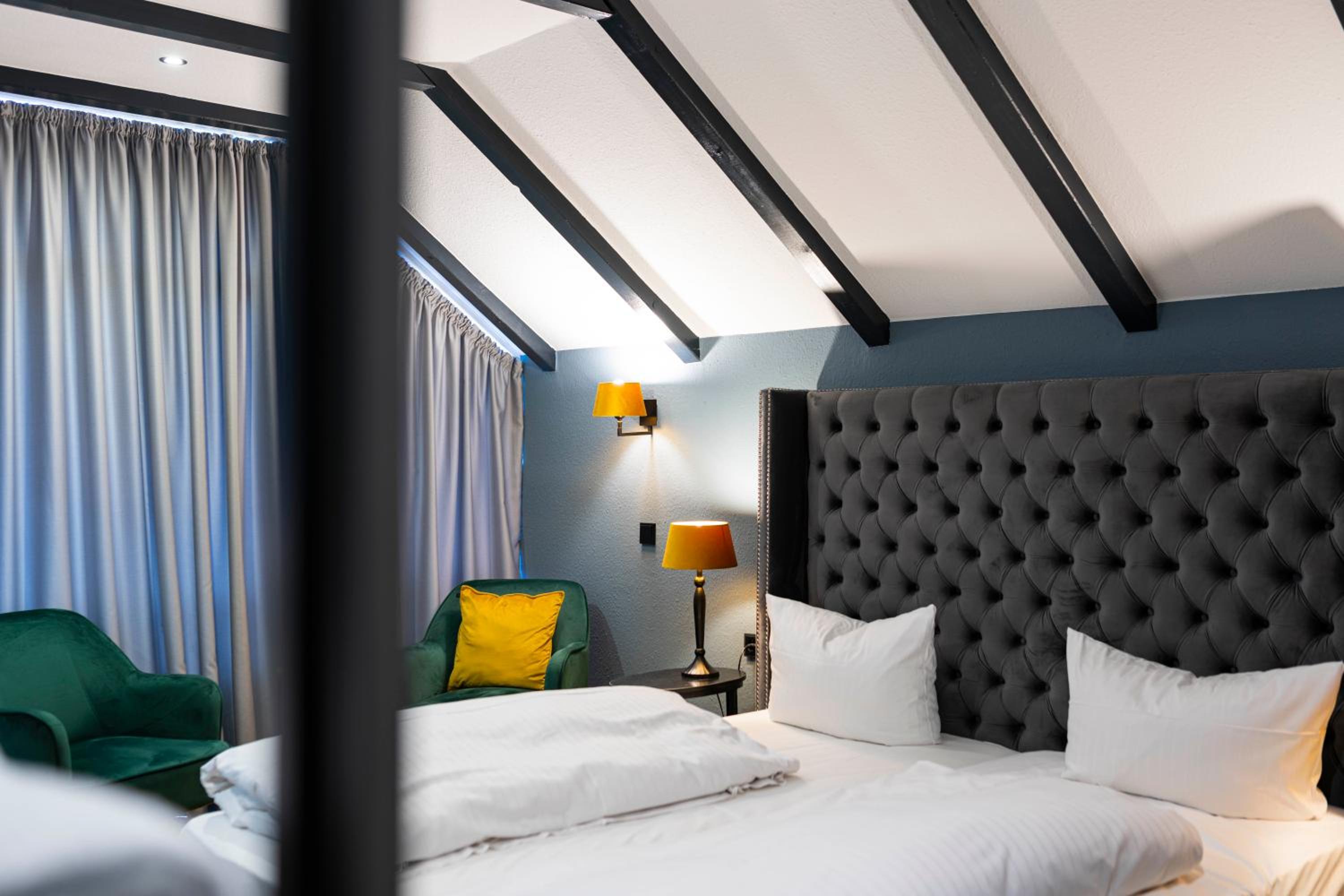 Deluxe Double Room - Photo 1