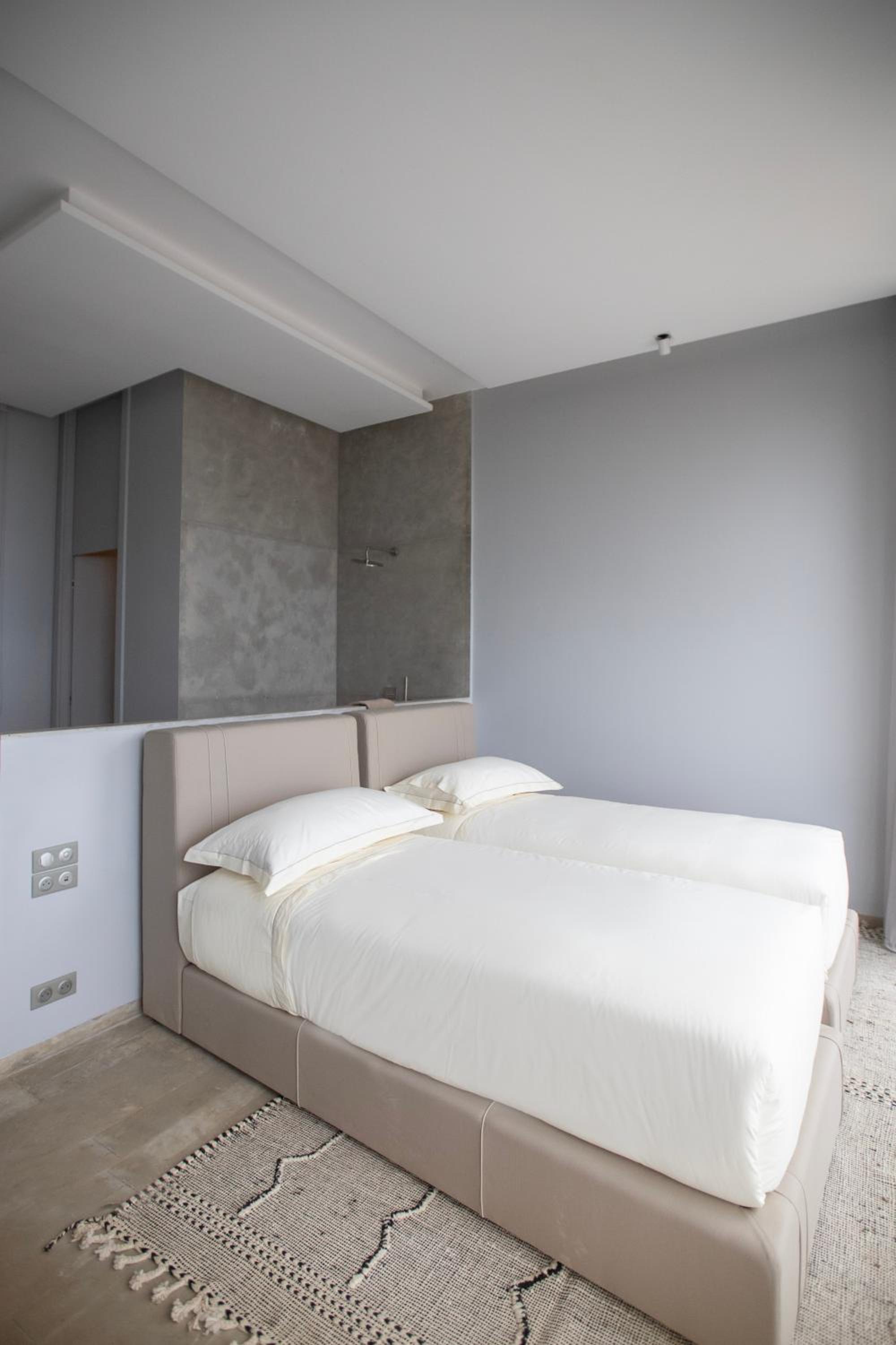 Sirine Pool Suite with Ocean View - Photo 13