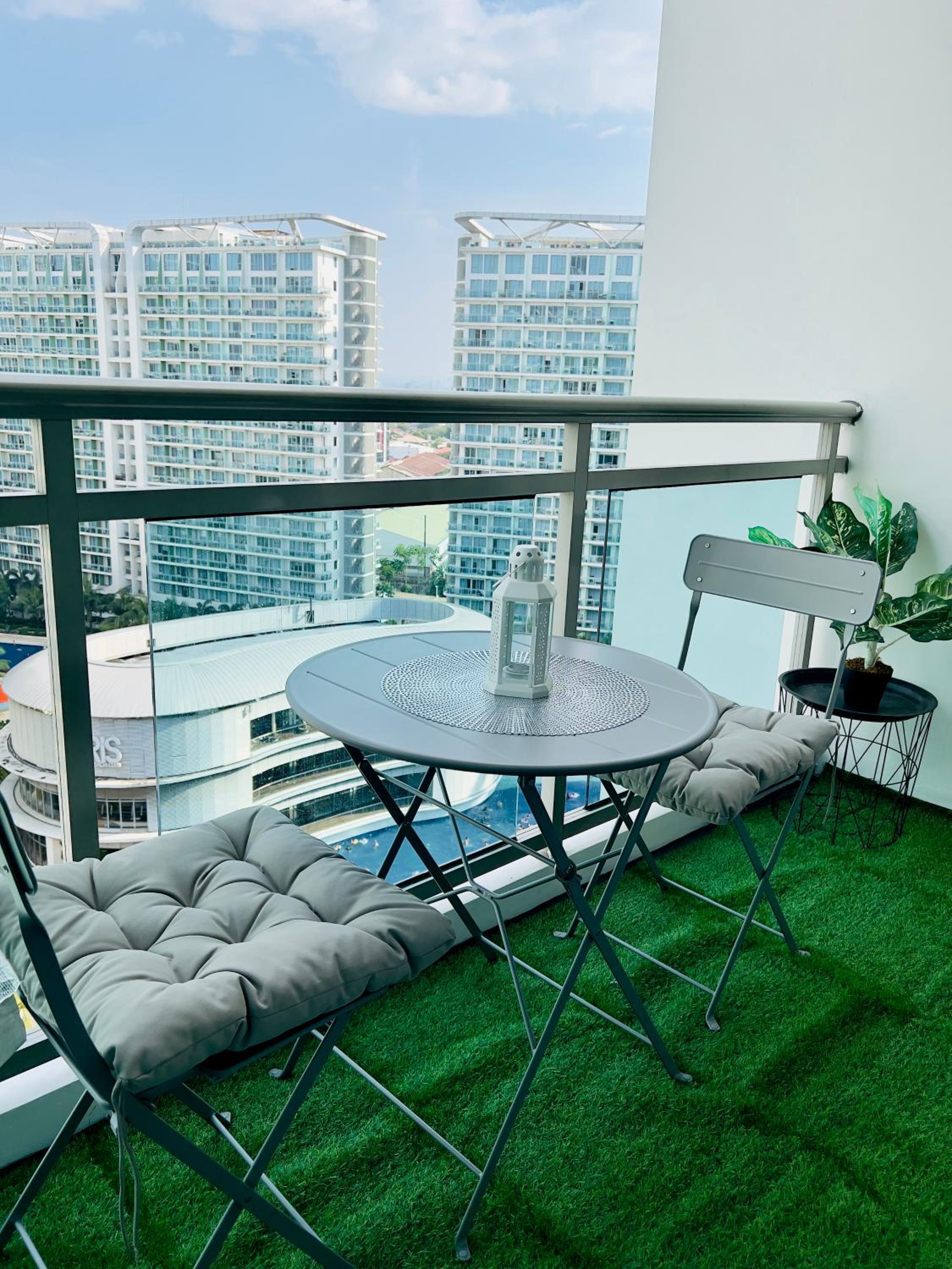 Apartment with Pool View  - Photo 29