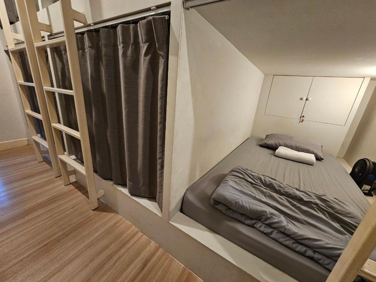 4-Bed Dormitory Room photo 2