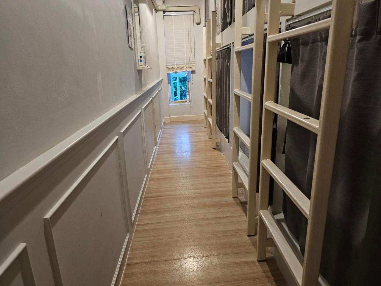 4-Bed Dormitory Room photo 3