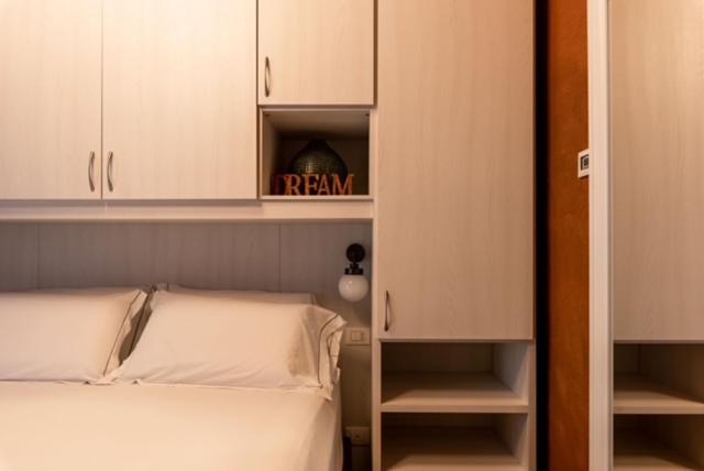 Deluxe Double Room with Balcony photo 1