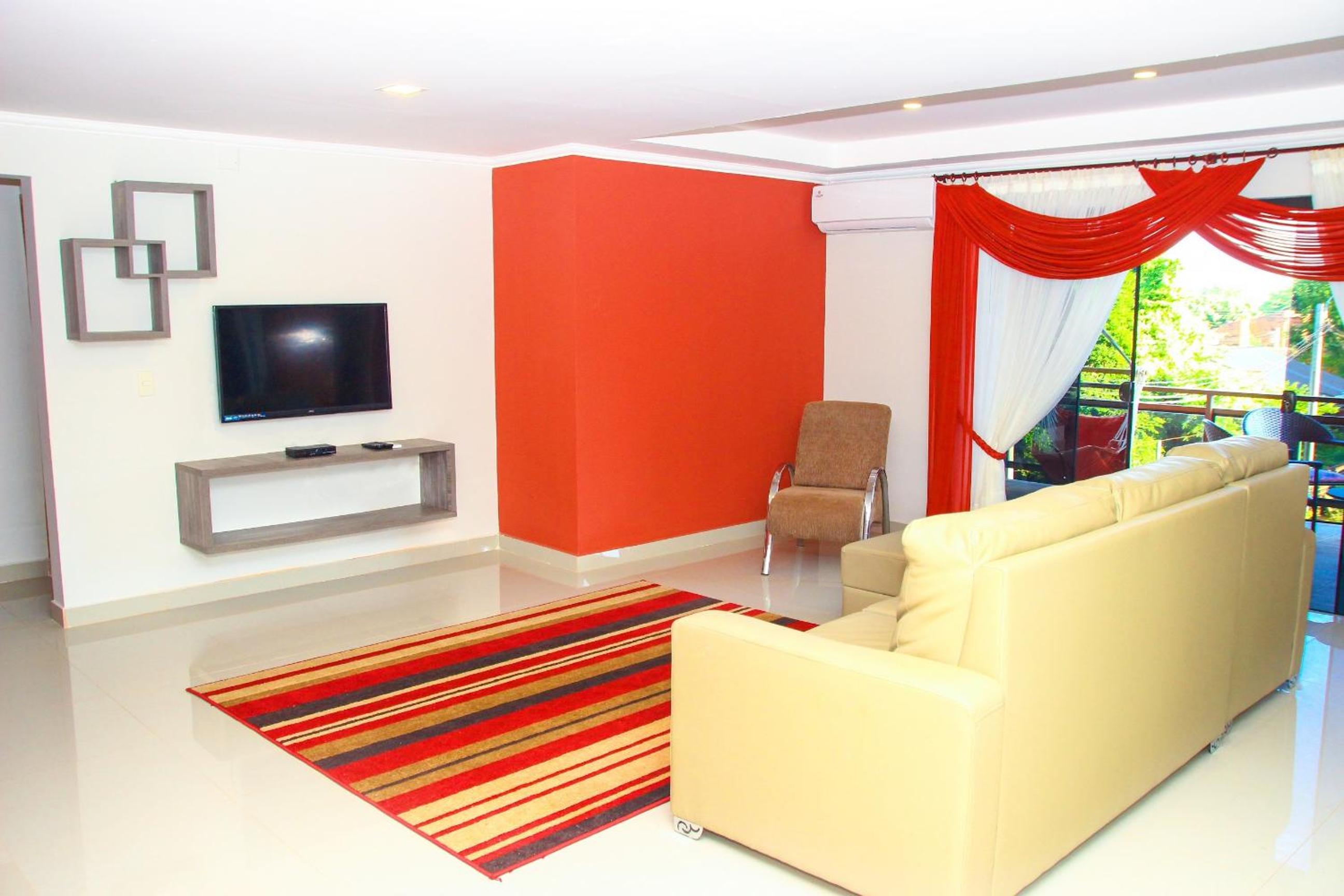 Three-Bedroom Apartment photo 1