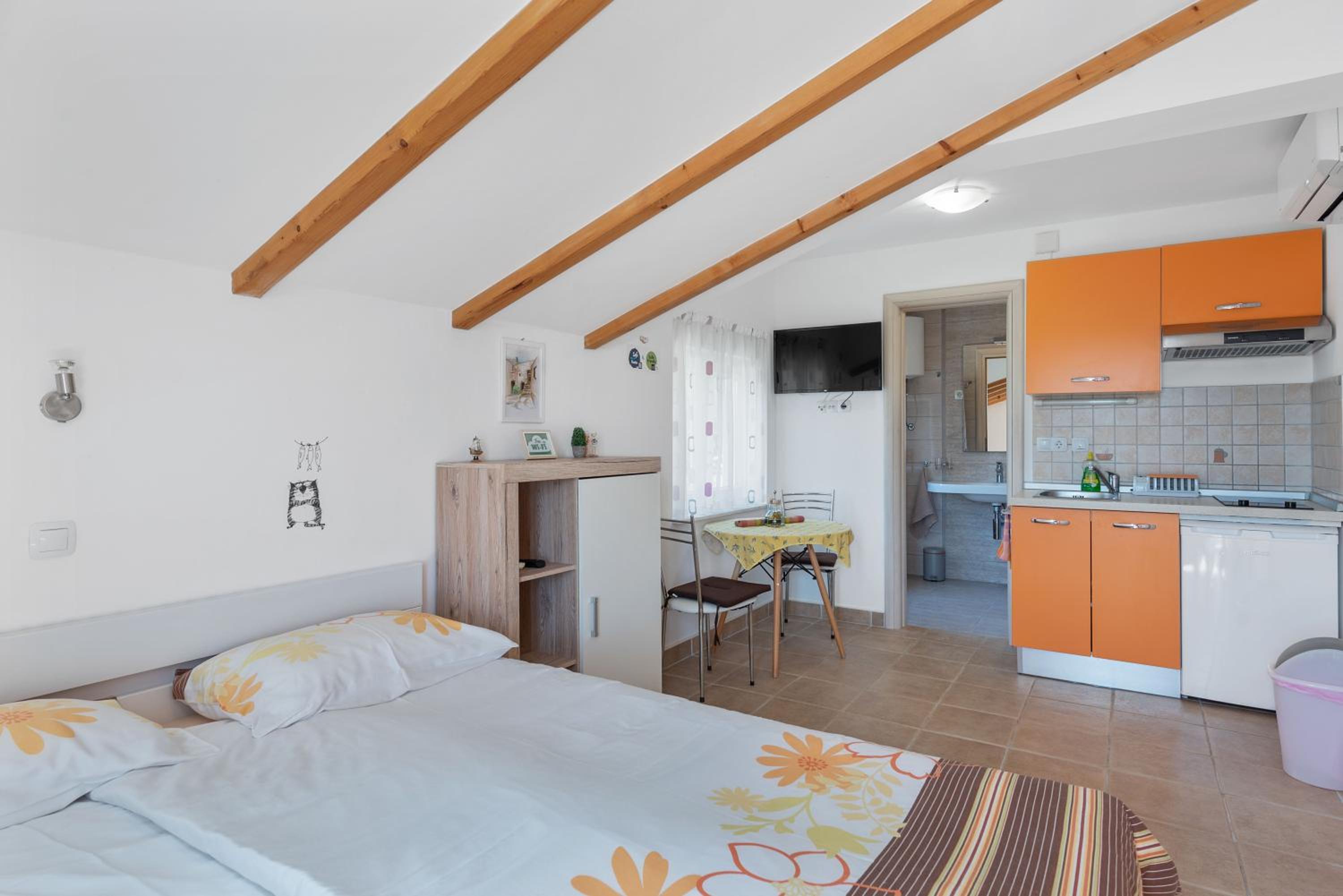 Studio Apartment with Sea View and Terrace photo 1