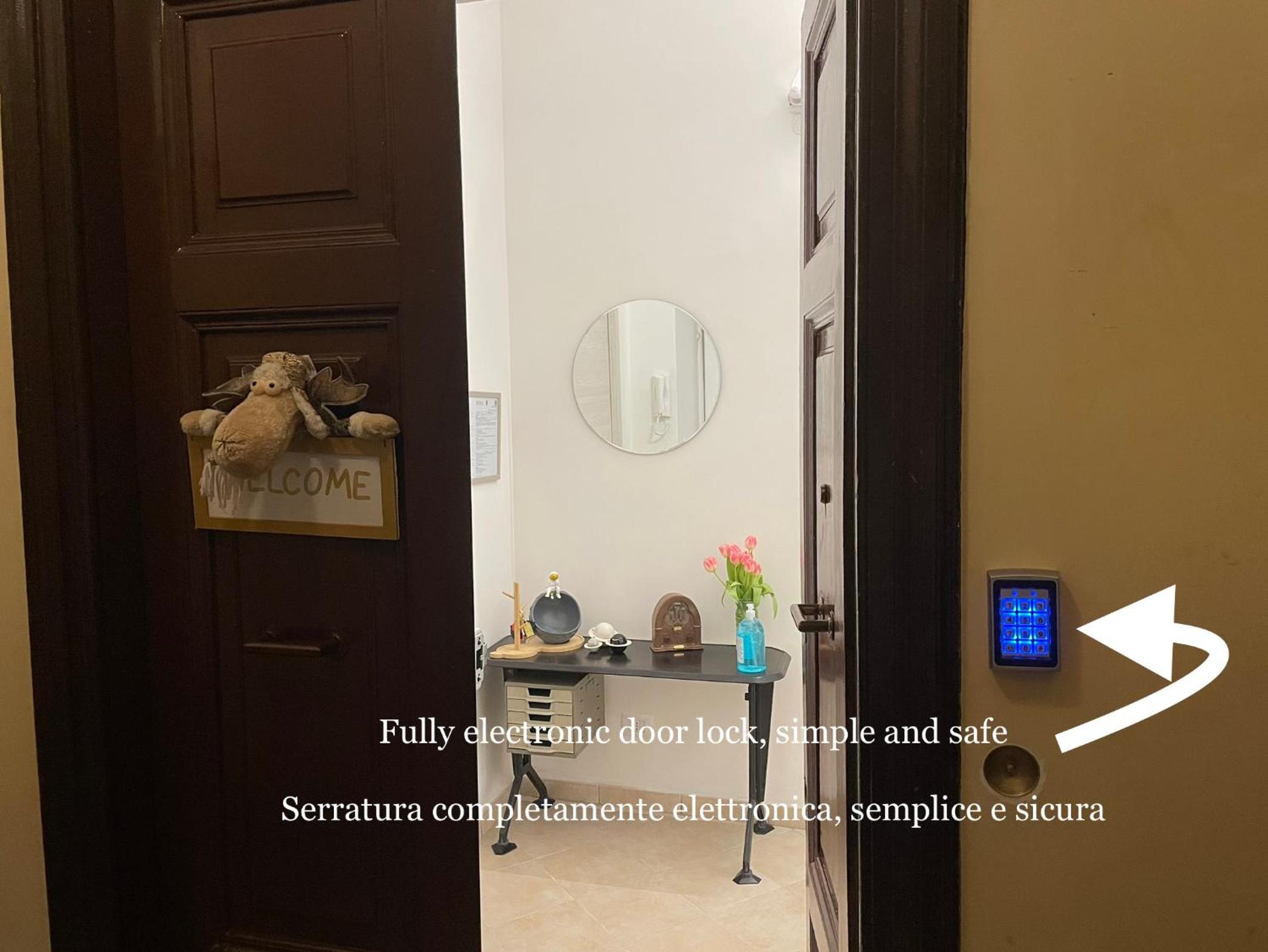 Double Room with Private Bathroom photo 3