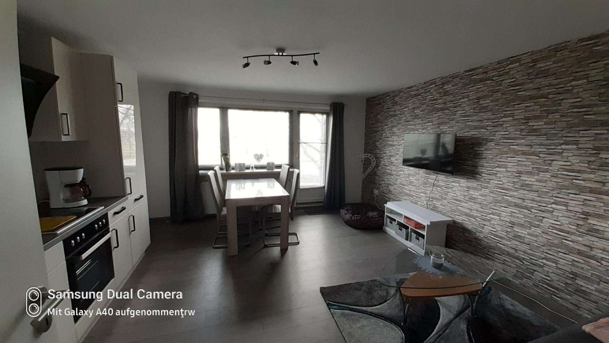Apartment with Balcony photo 1