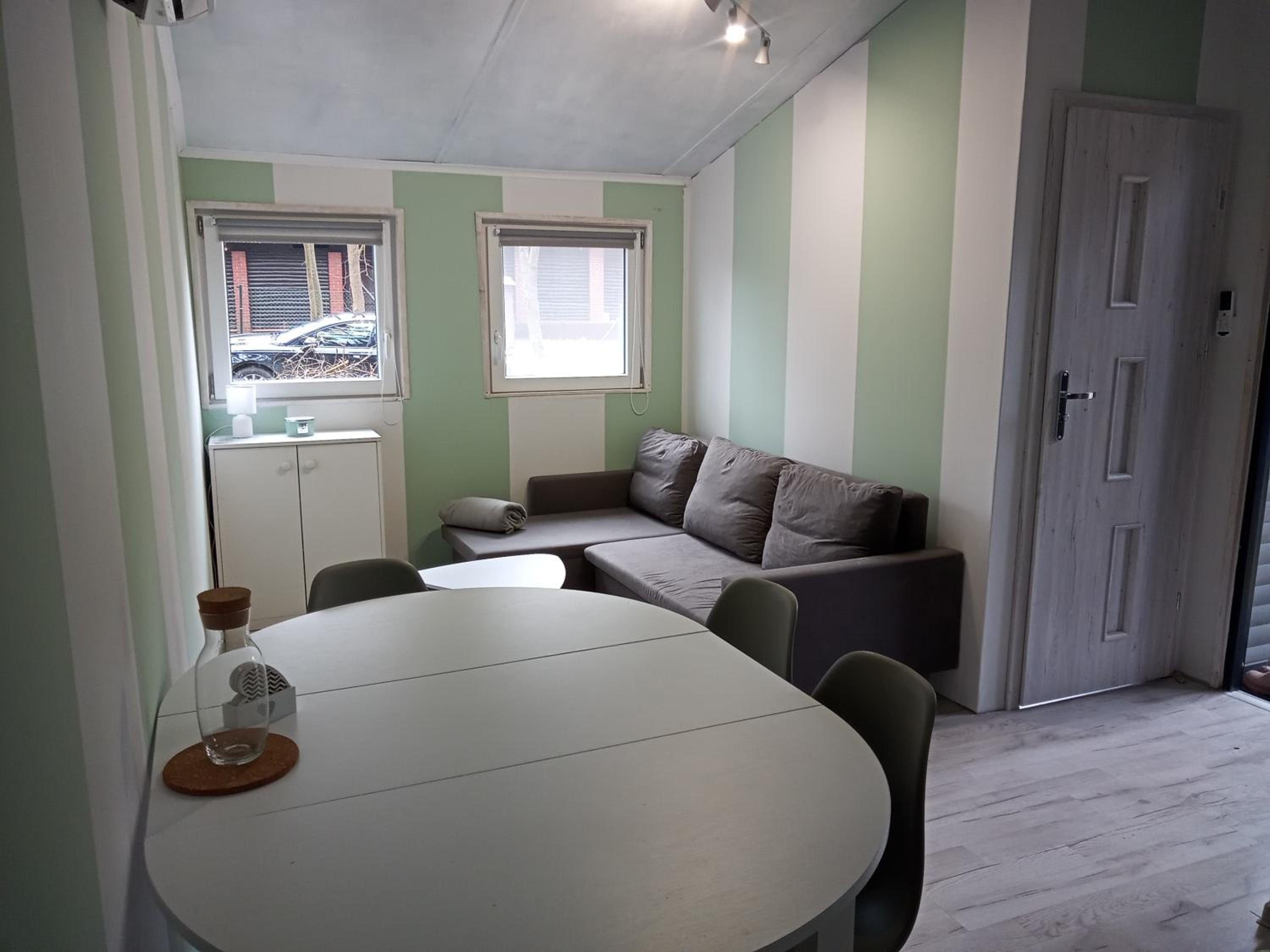 One-Bedroom House photo 3