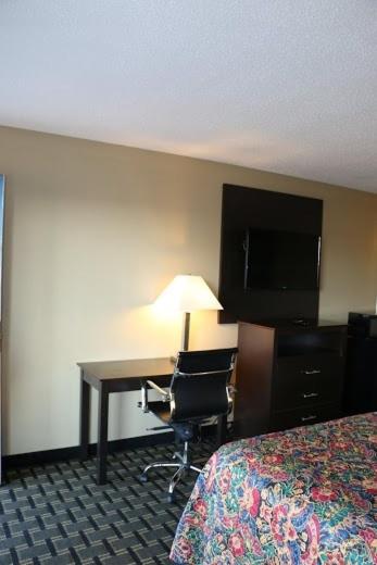 Double Room with Two Double Beds - Photo 3