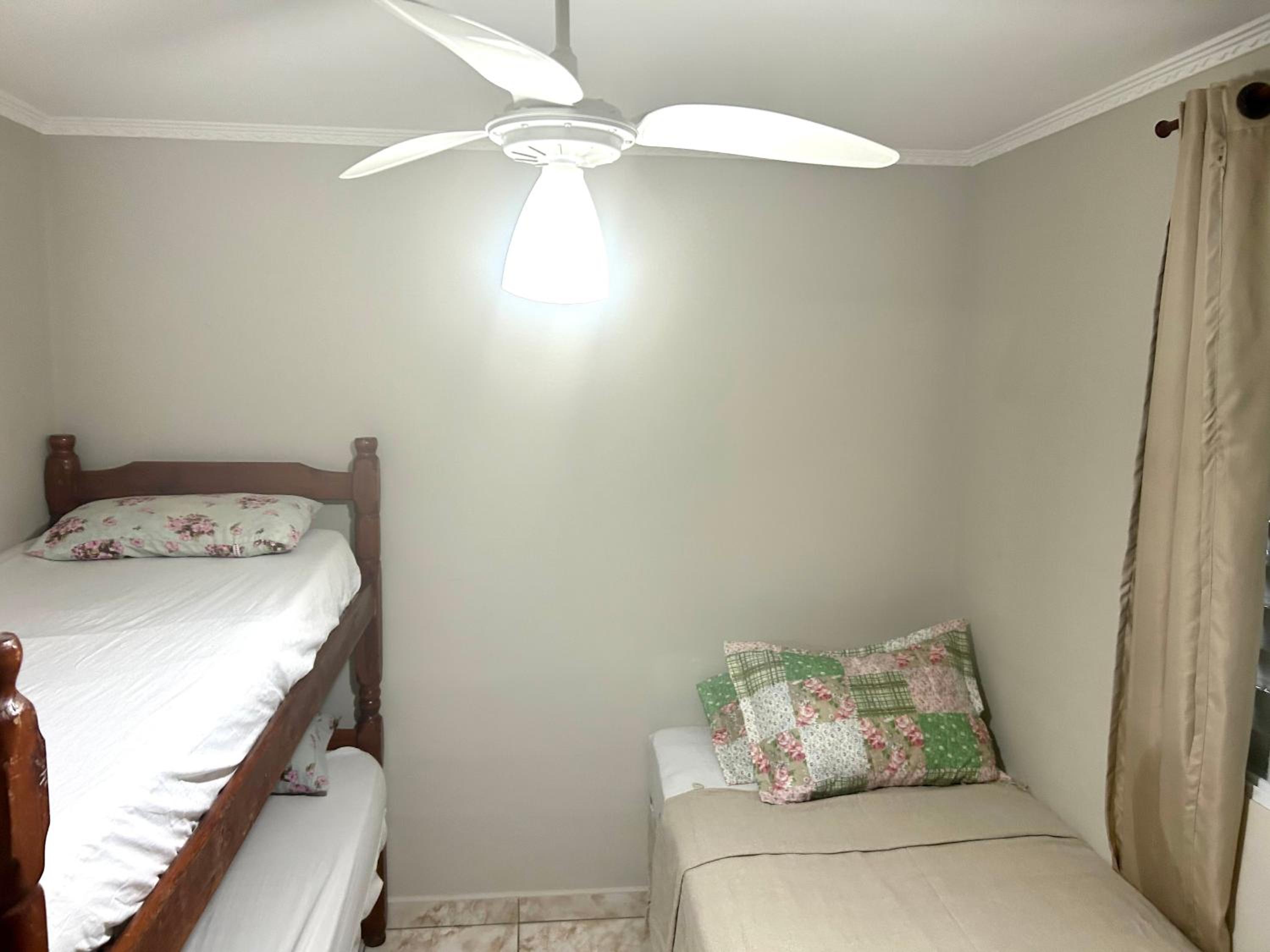 Two-Bedroom Apartment - Photo 16