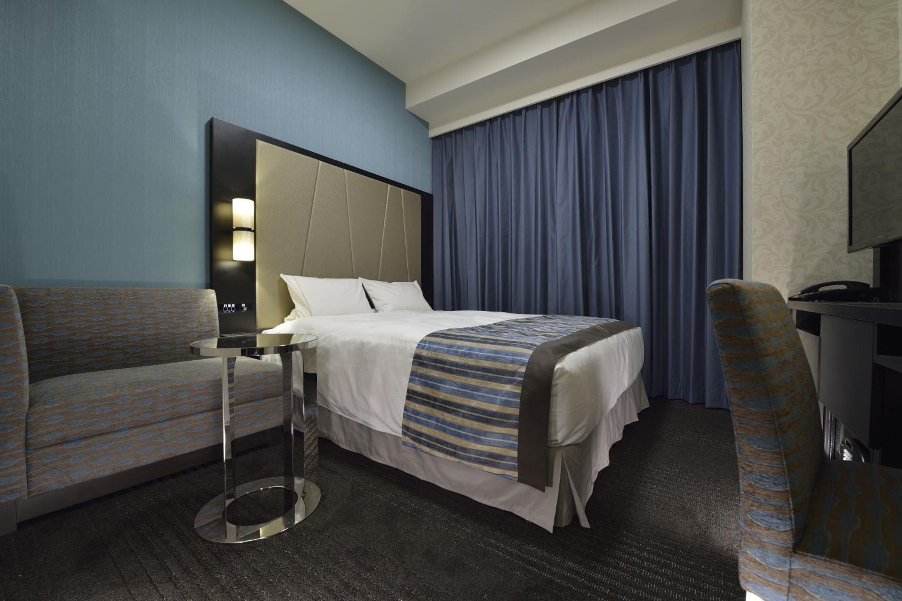 Premium Double Room with Complimentary Breakfast - Photo 1