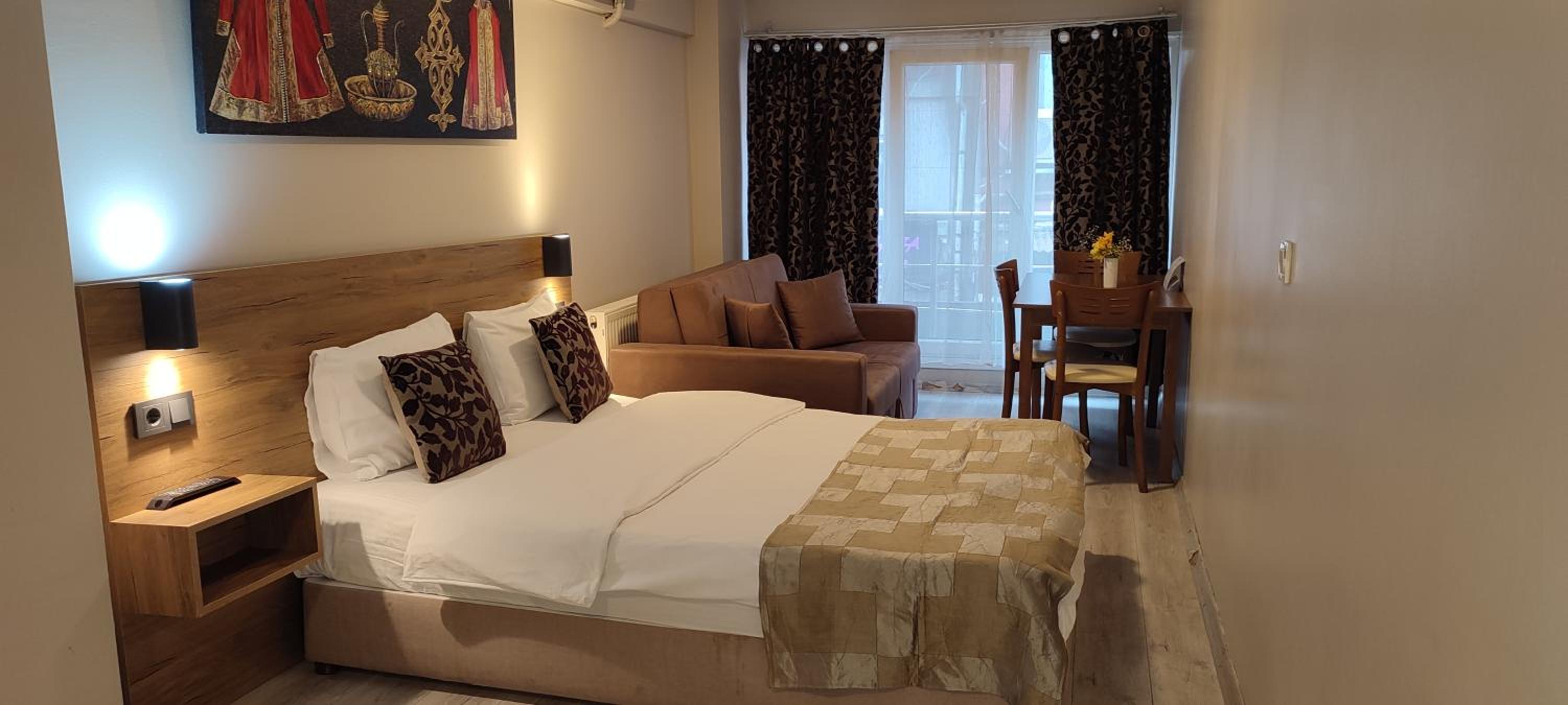 Standard Triple Room photo 2