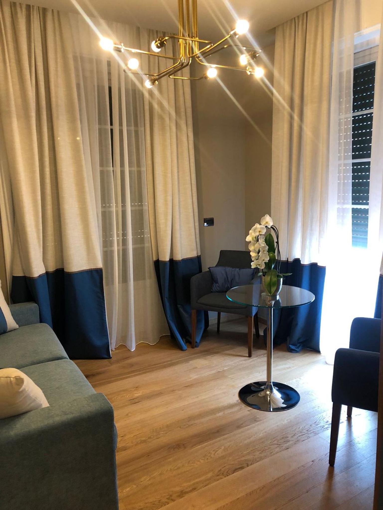 Junior Suite - Photo 2