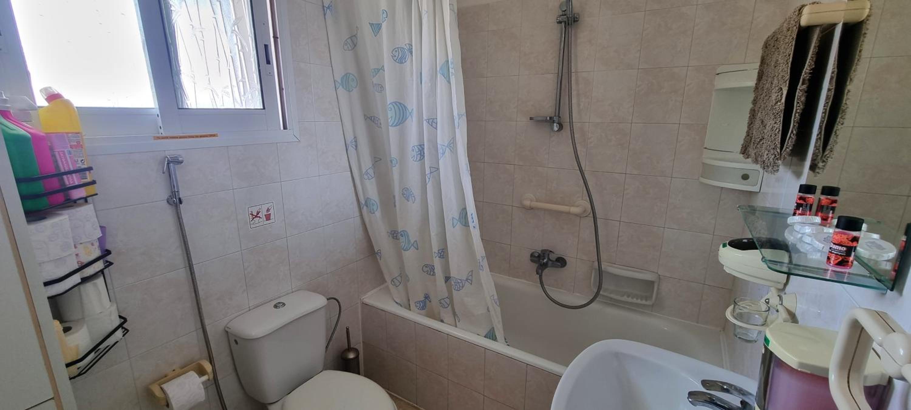 One-Bedroom Apartment - Photo 26