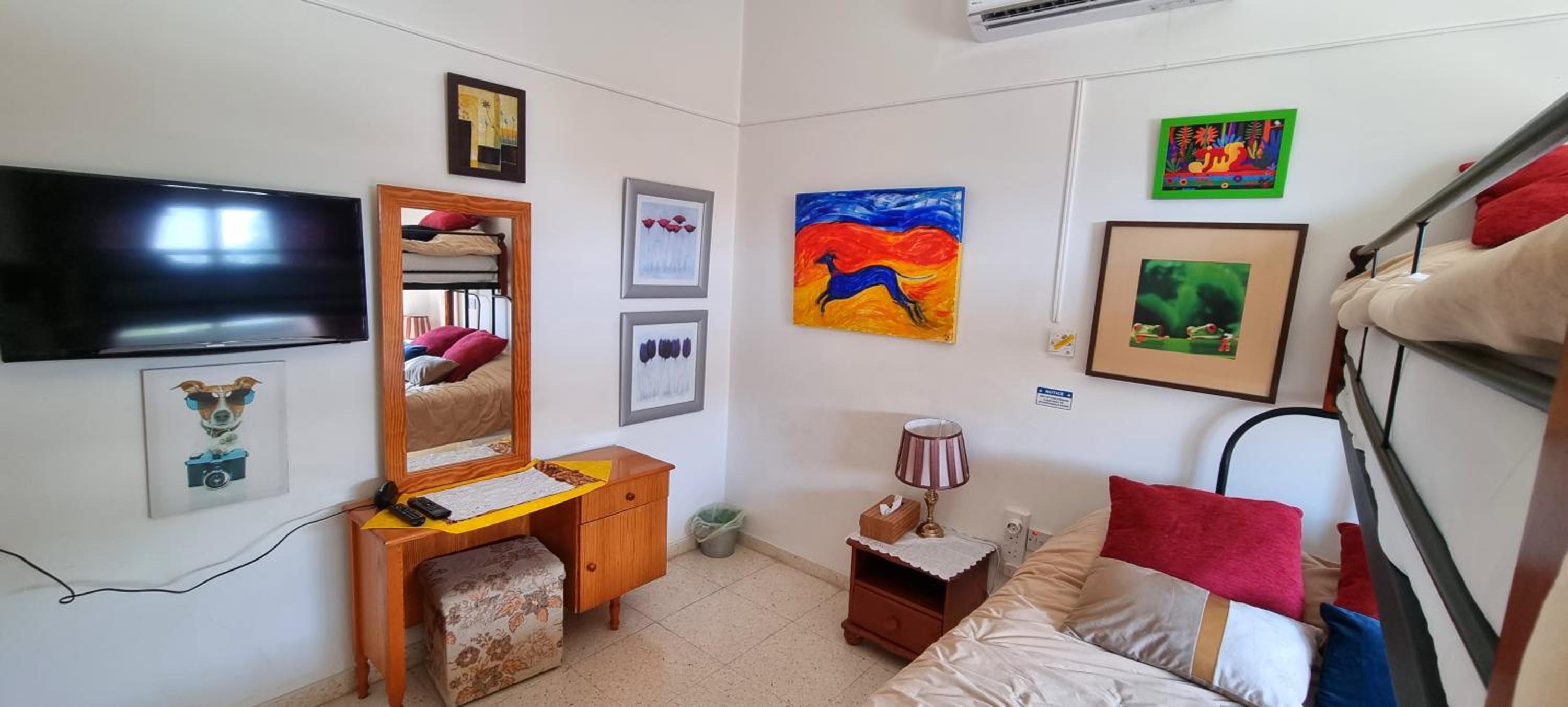 One-Bedroom Apartment - Photo 29