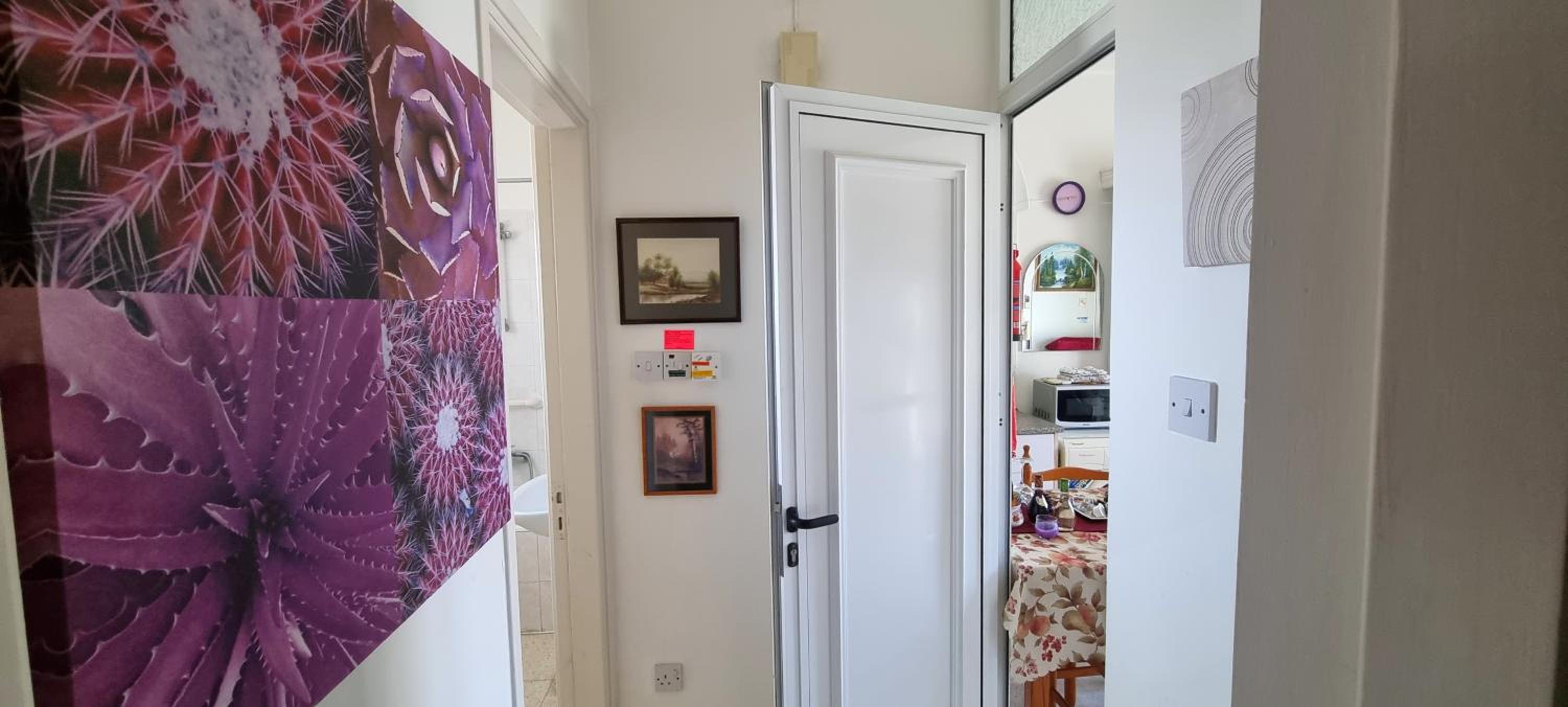 One-Bedroom Apartment - Photo 28
