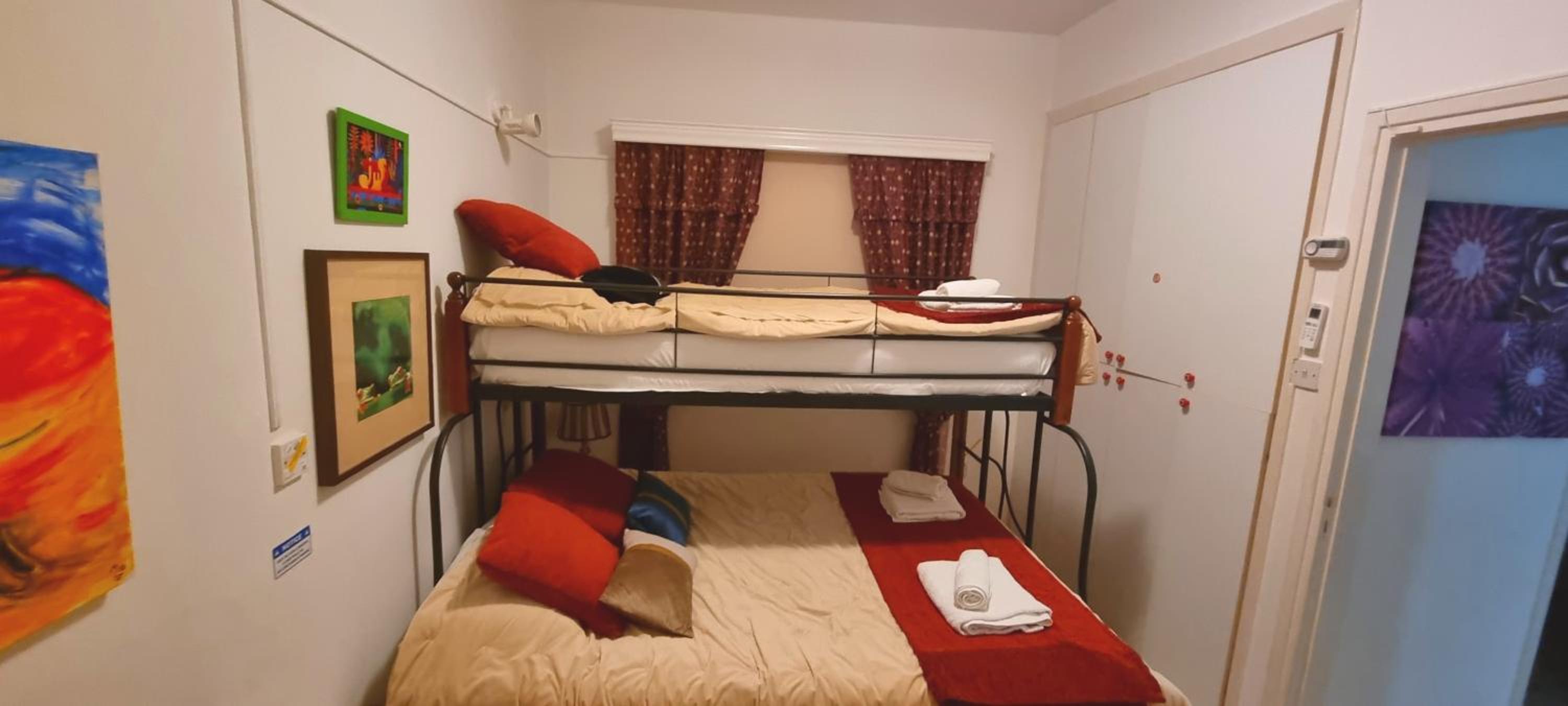 One-Bedroom Apartment - Photo 33