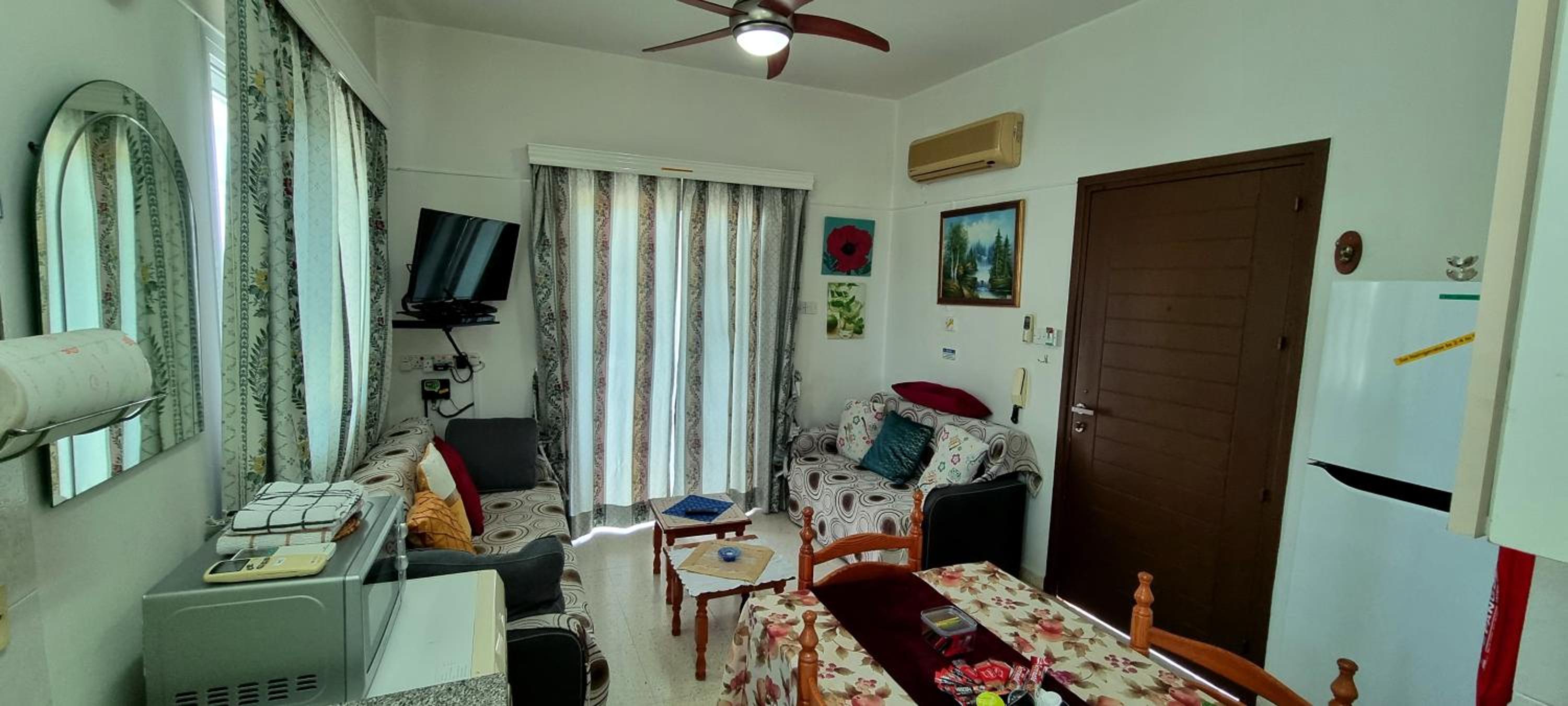 One-Bedroom Apartment - Photo 37