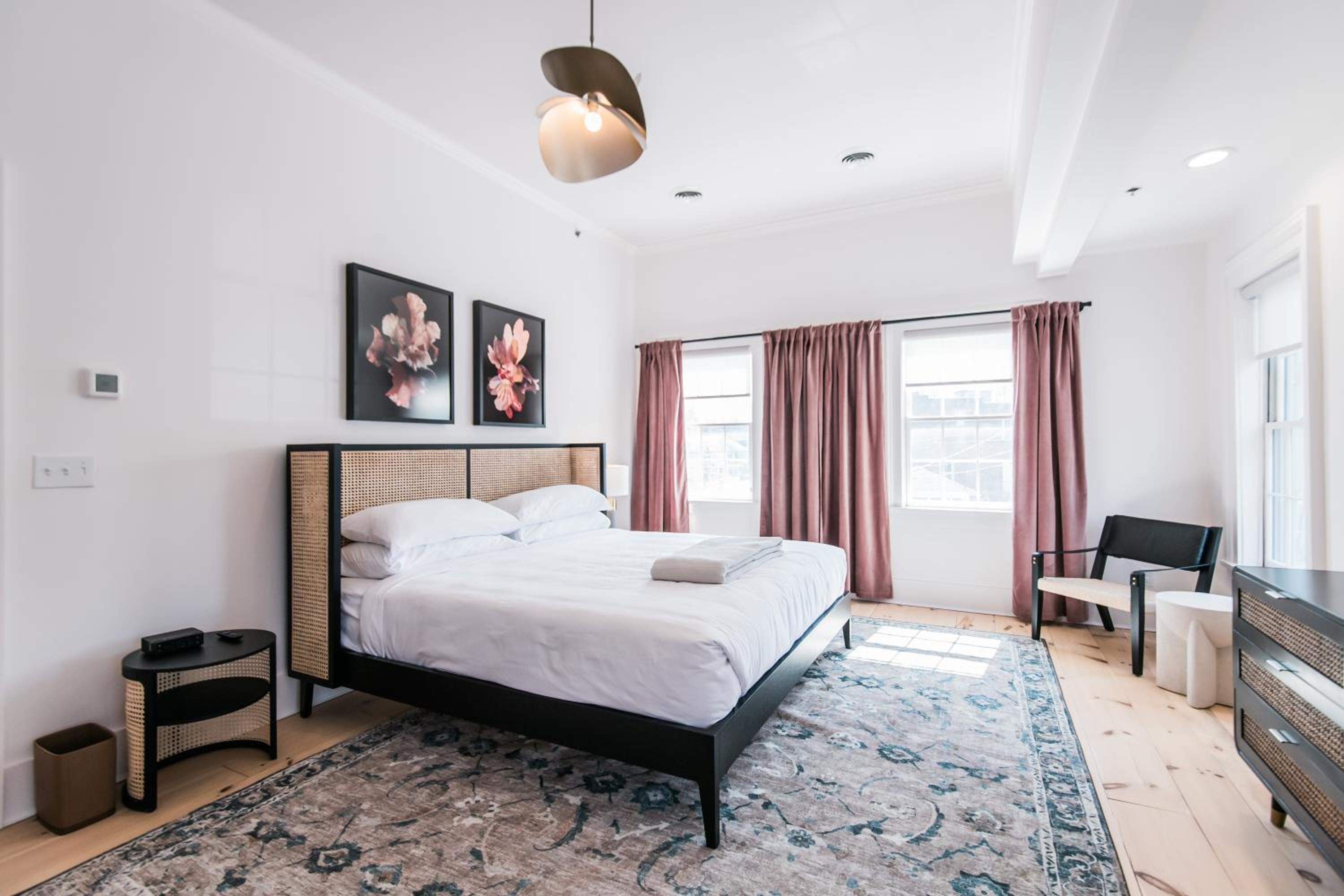 Superior King Room