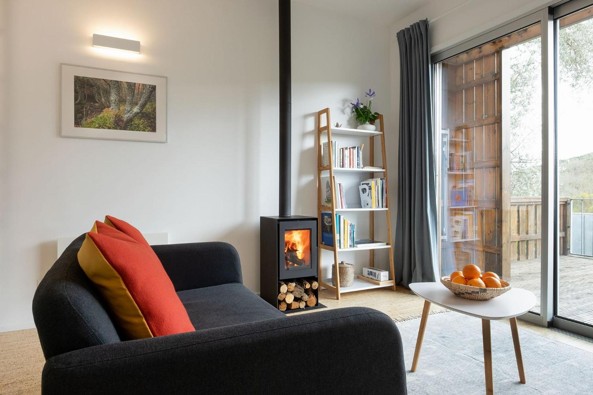 One-Bedroom House photo 1