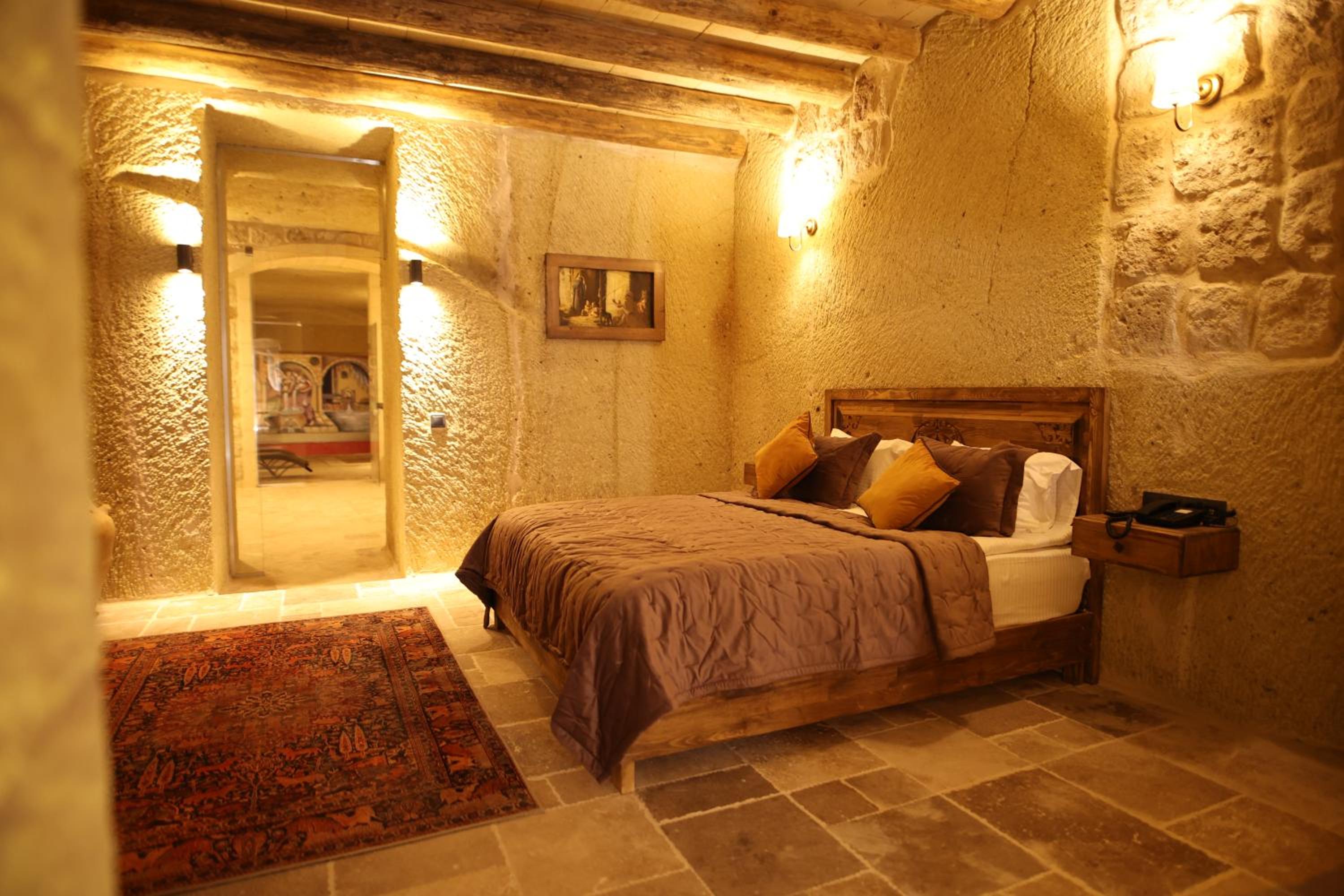Suite with Private Pool - Photo 2