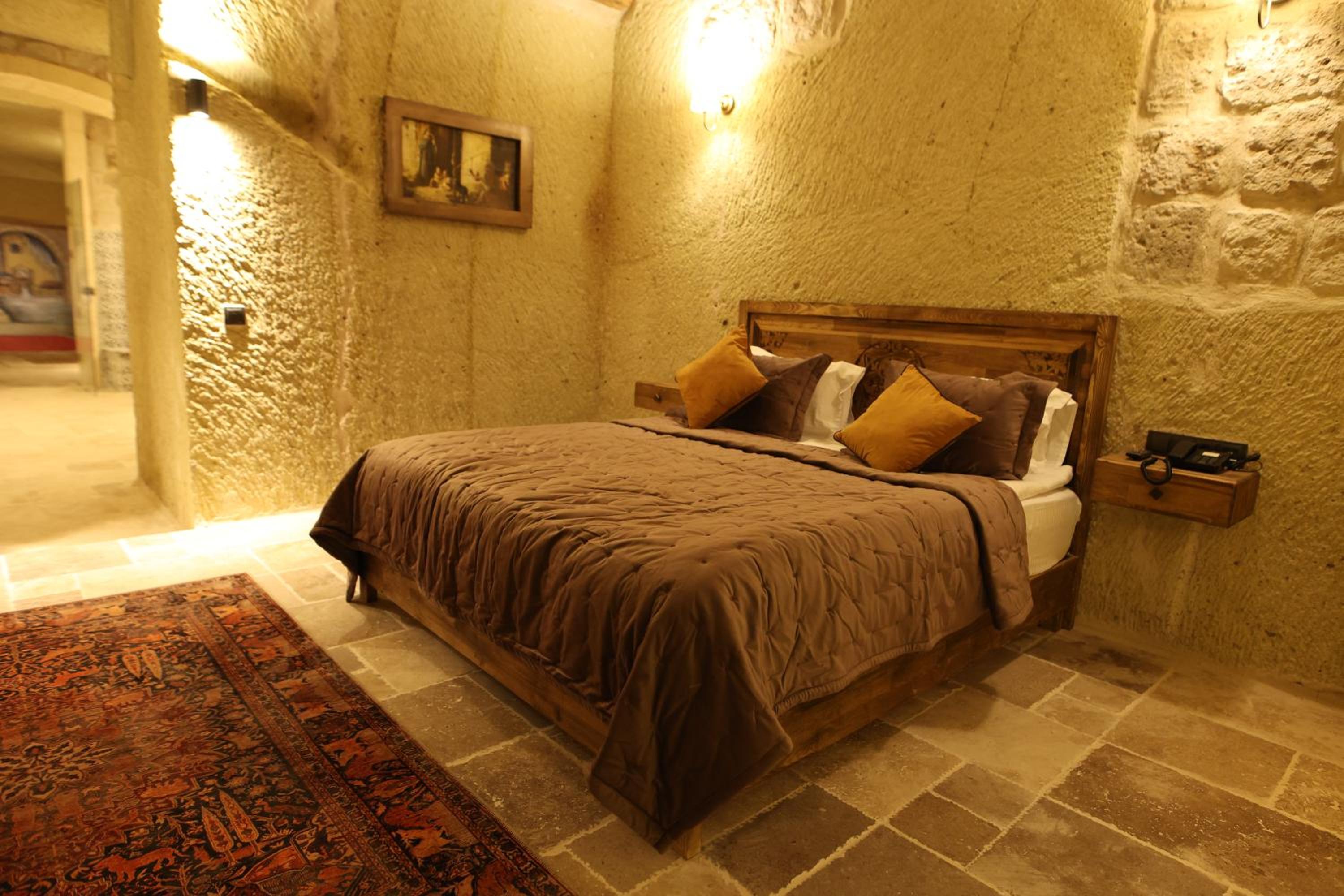 Suite with Private Pool - Photo 3