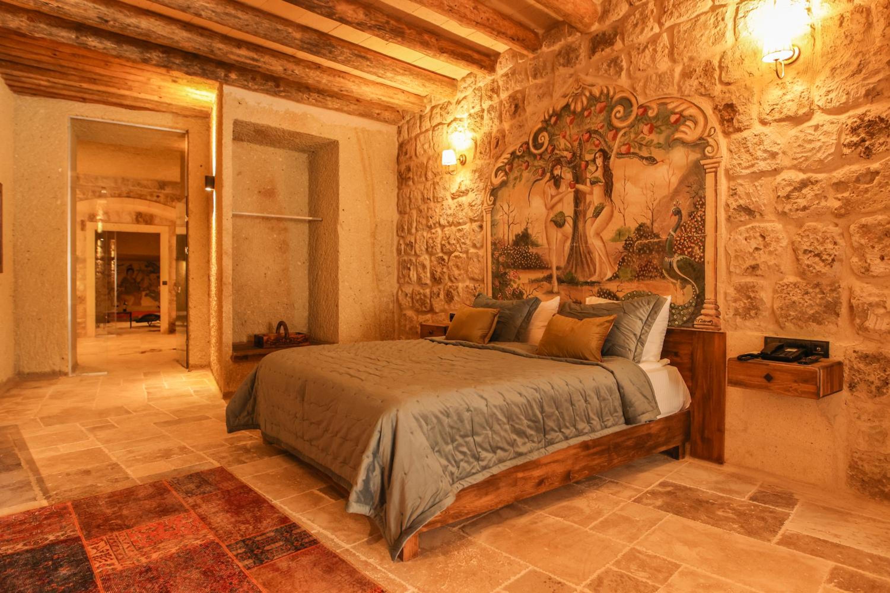 Suite with Private Pool - Photo 6